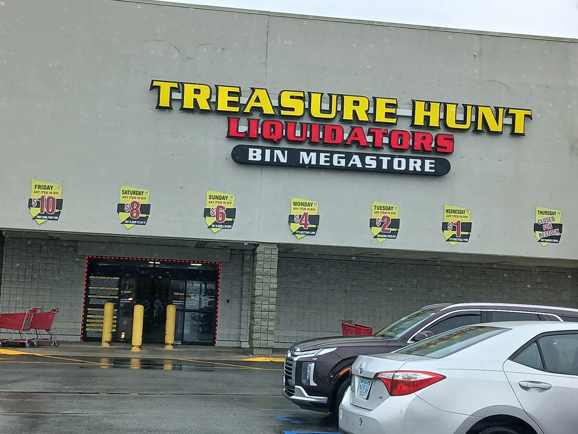 Treasure Hunt Liquidators Bin Mega Store Norfolk