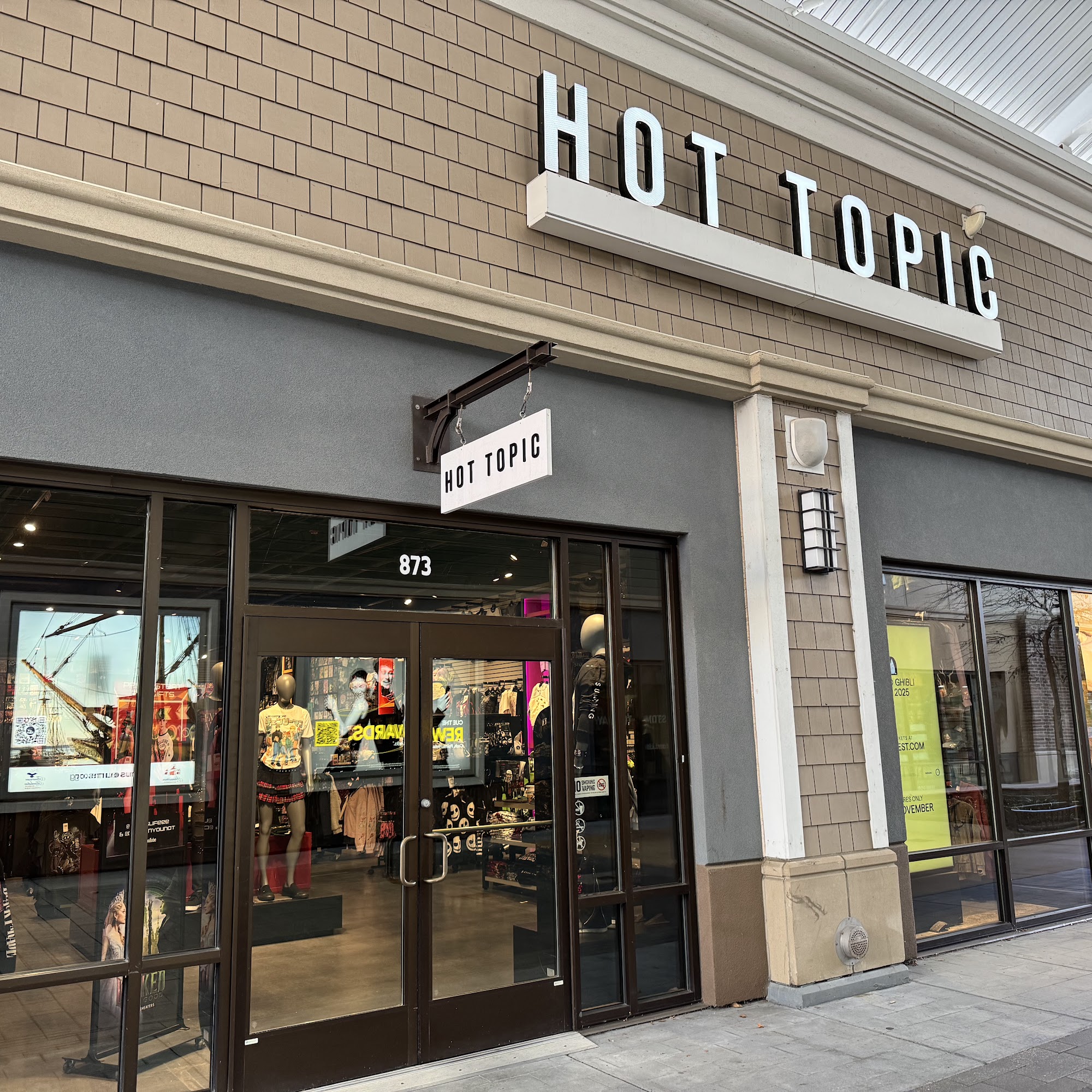 Hot Topic Norfolk