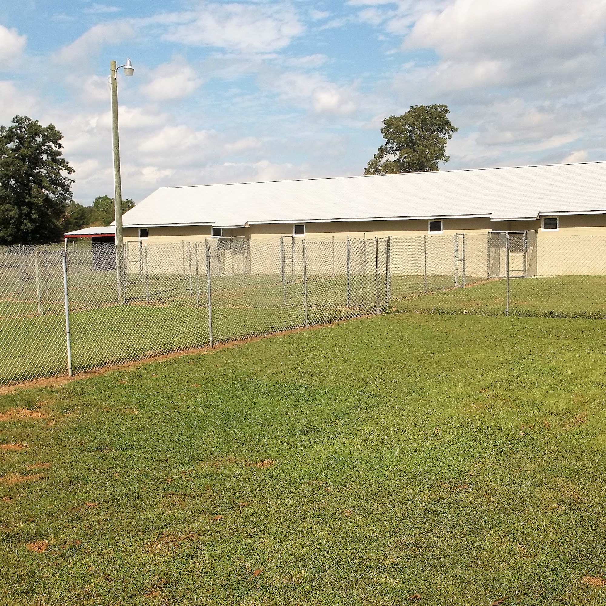 Brandywine Kennels Petersburg