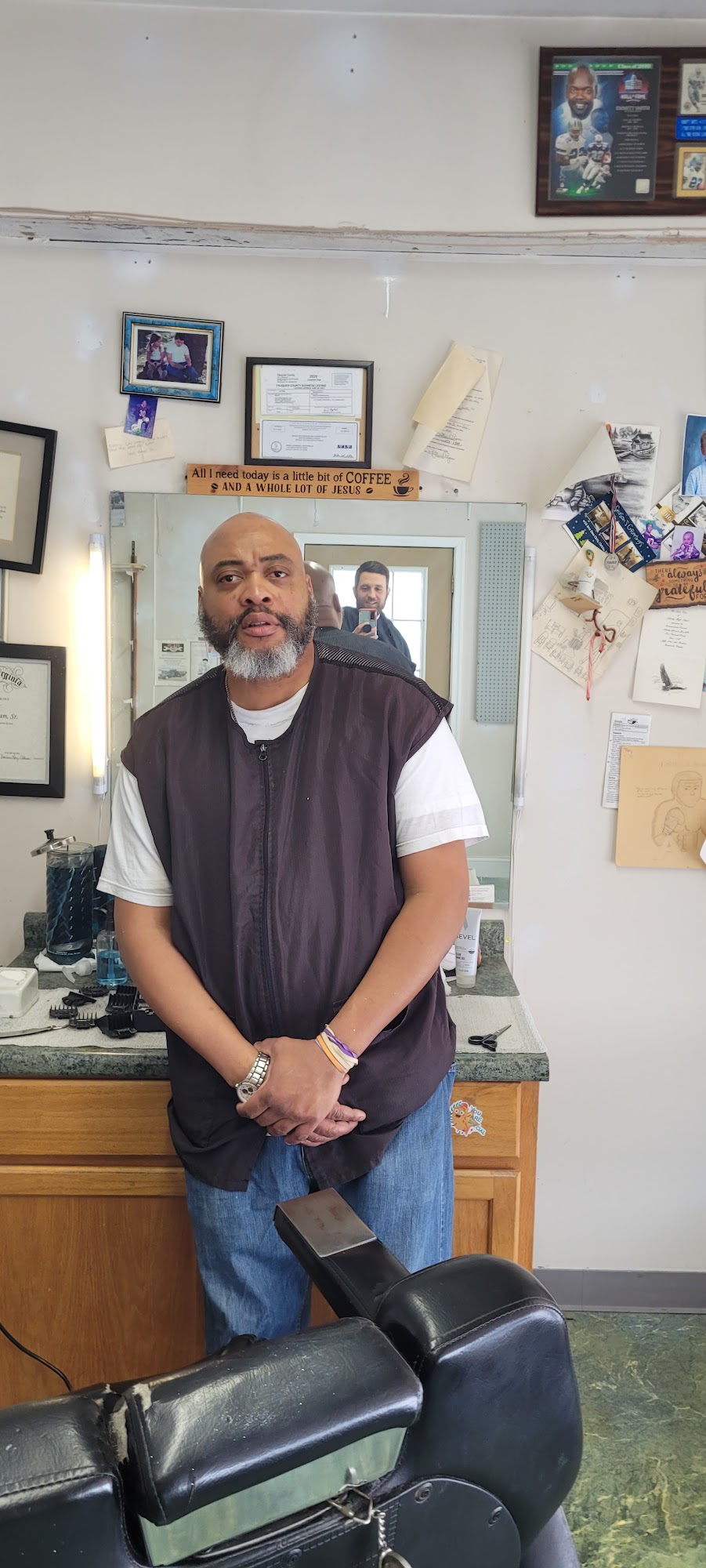 Kimodi's Barber Shop 12213 James Madison St, Remington Virginia 22734