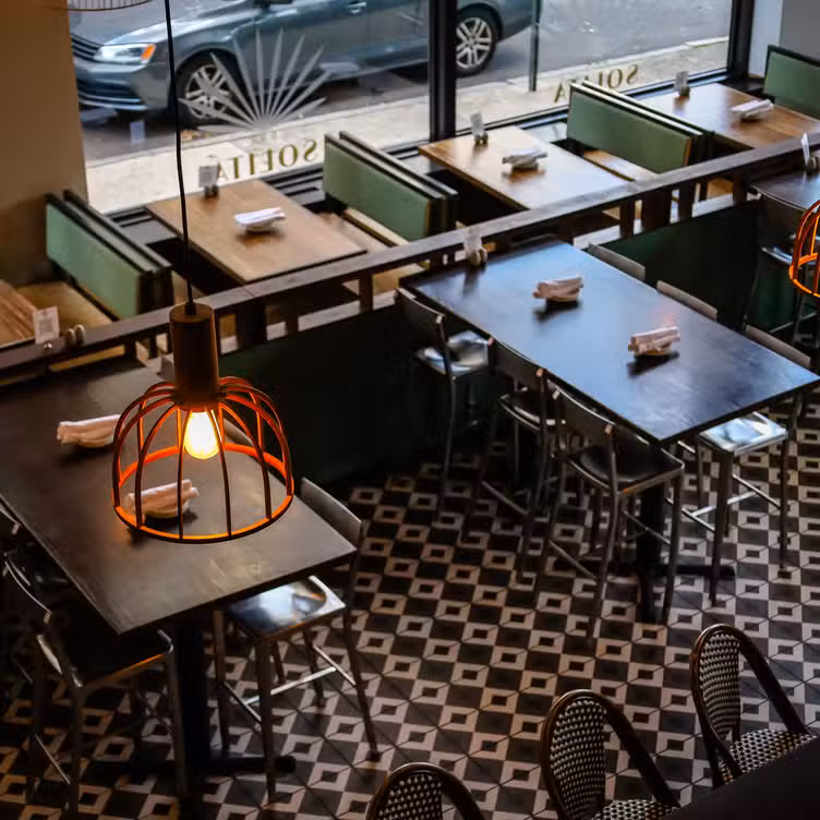 Photo credit: opentable