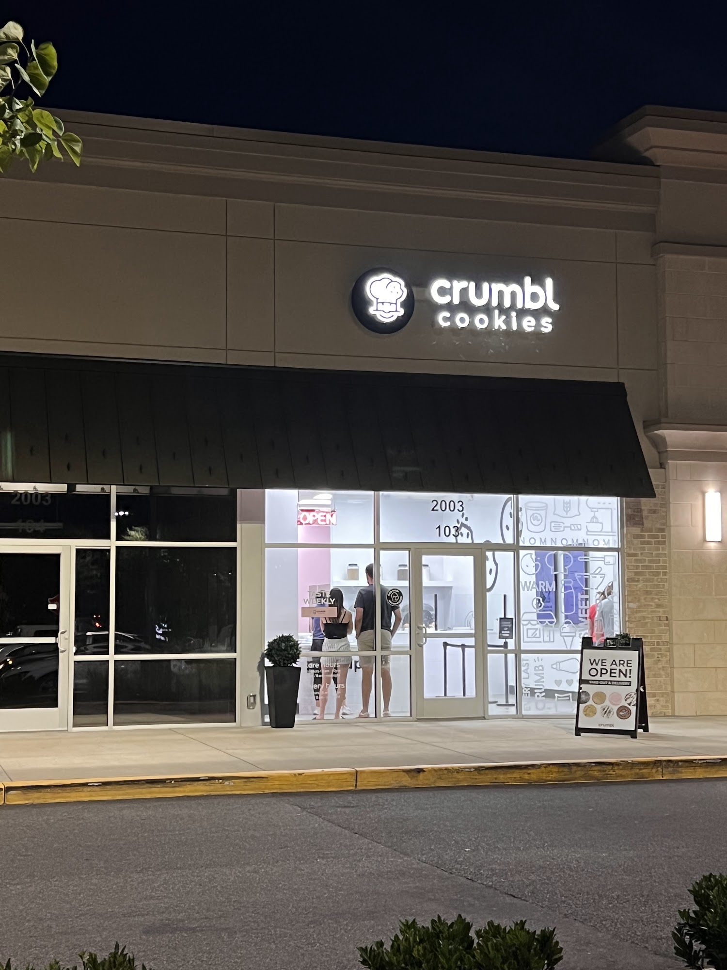 Crumbl - Bon Air Richmond