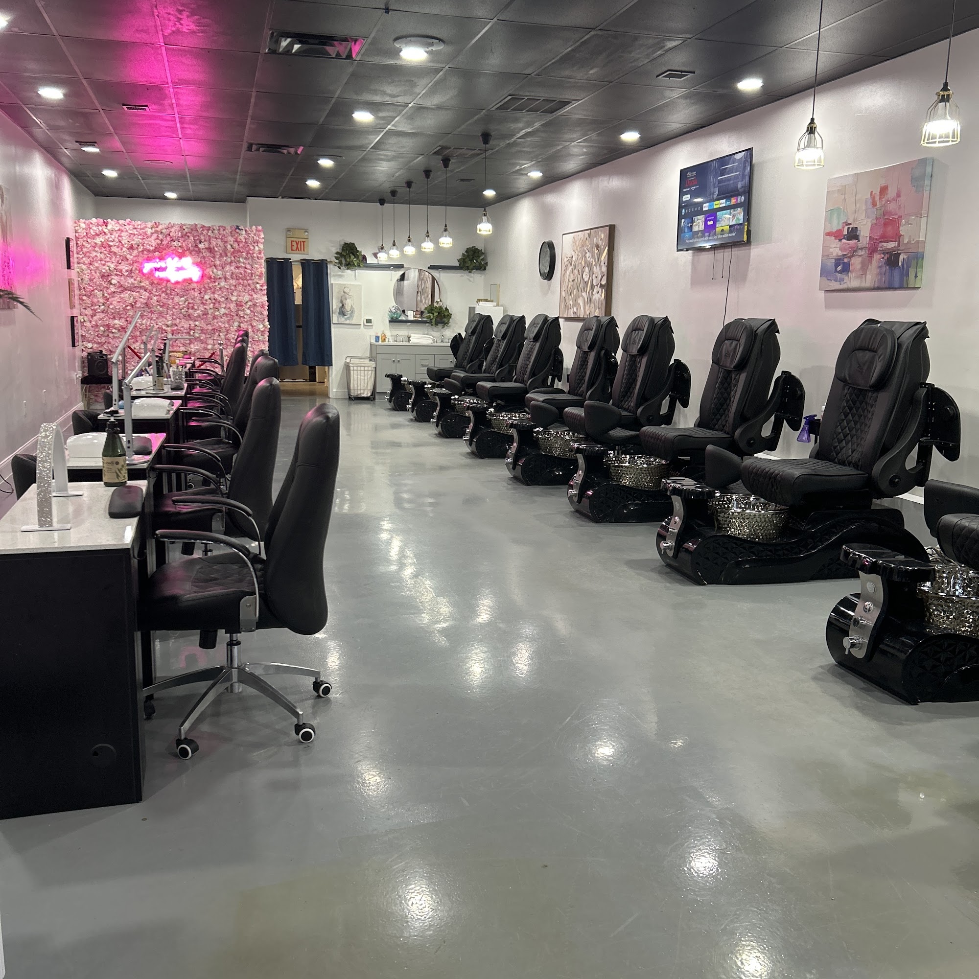 Pamper & Polish Nail Spa 1108 Courthouse Rd Ste C, Richmond Virginia 23236