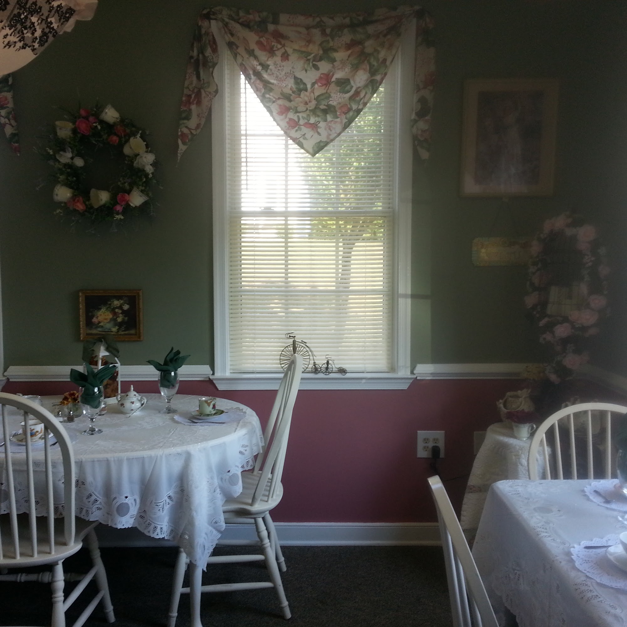 Cuppa Cheer ~ Tea Room & Gift Shop Ruther Glen