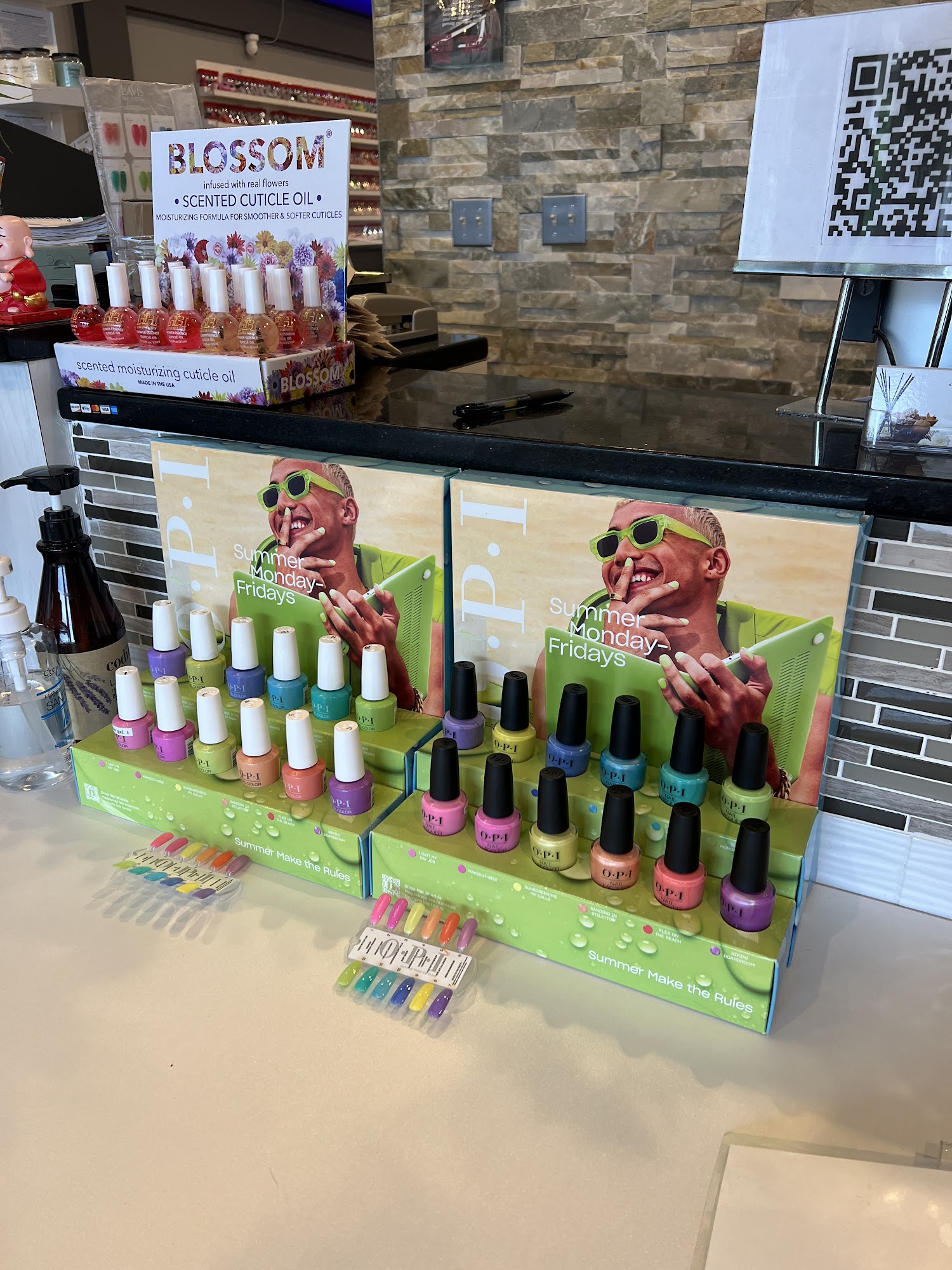 Serenity Nails and Spa 8092 Rolling Rd, Springfield Virginia 22153
