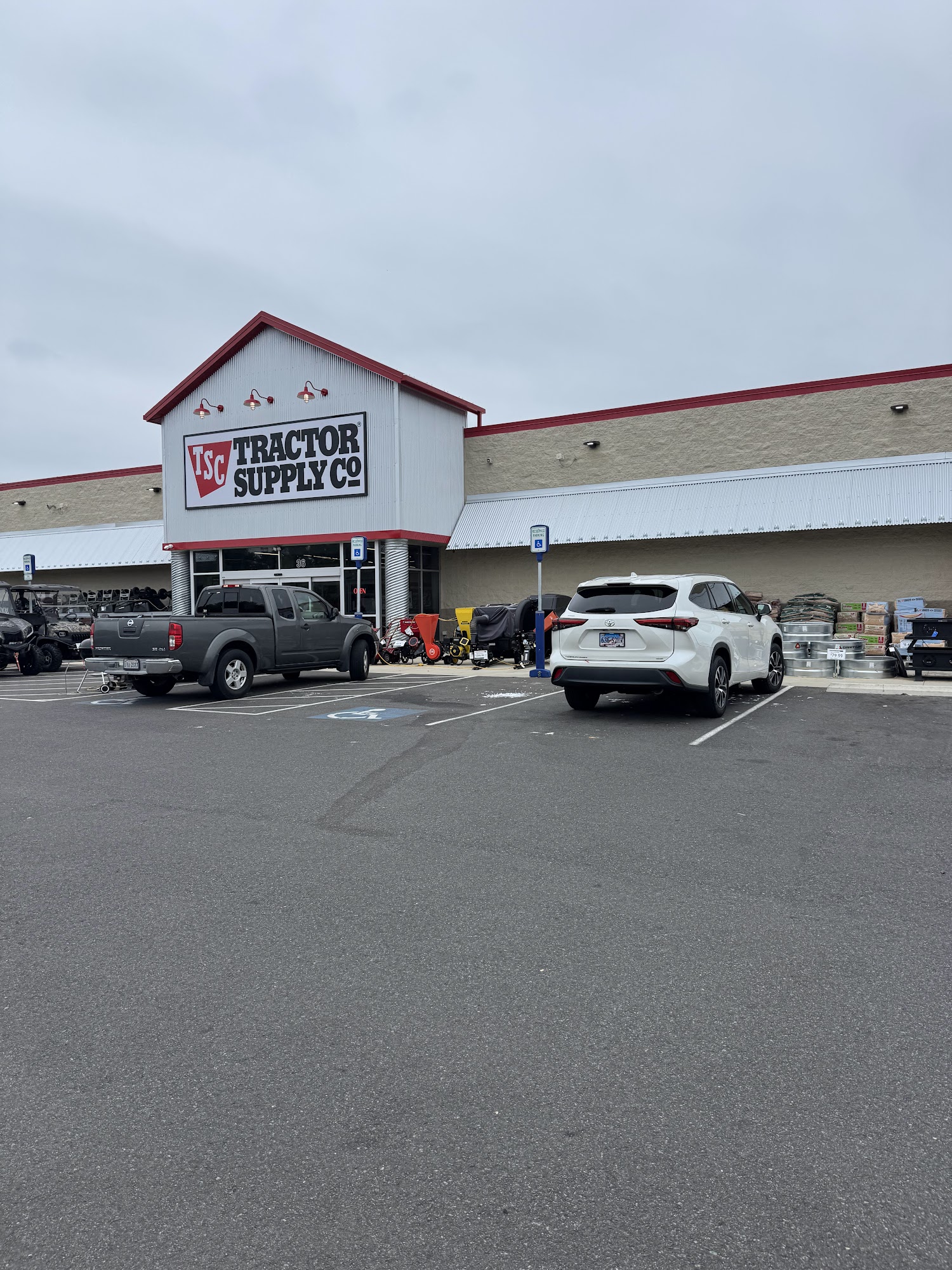 Tractor Supply Stafford