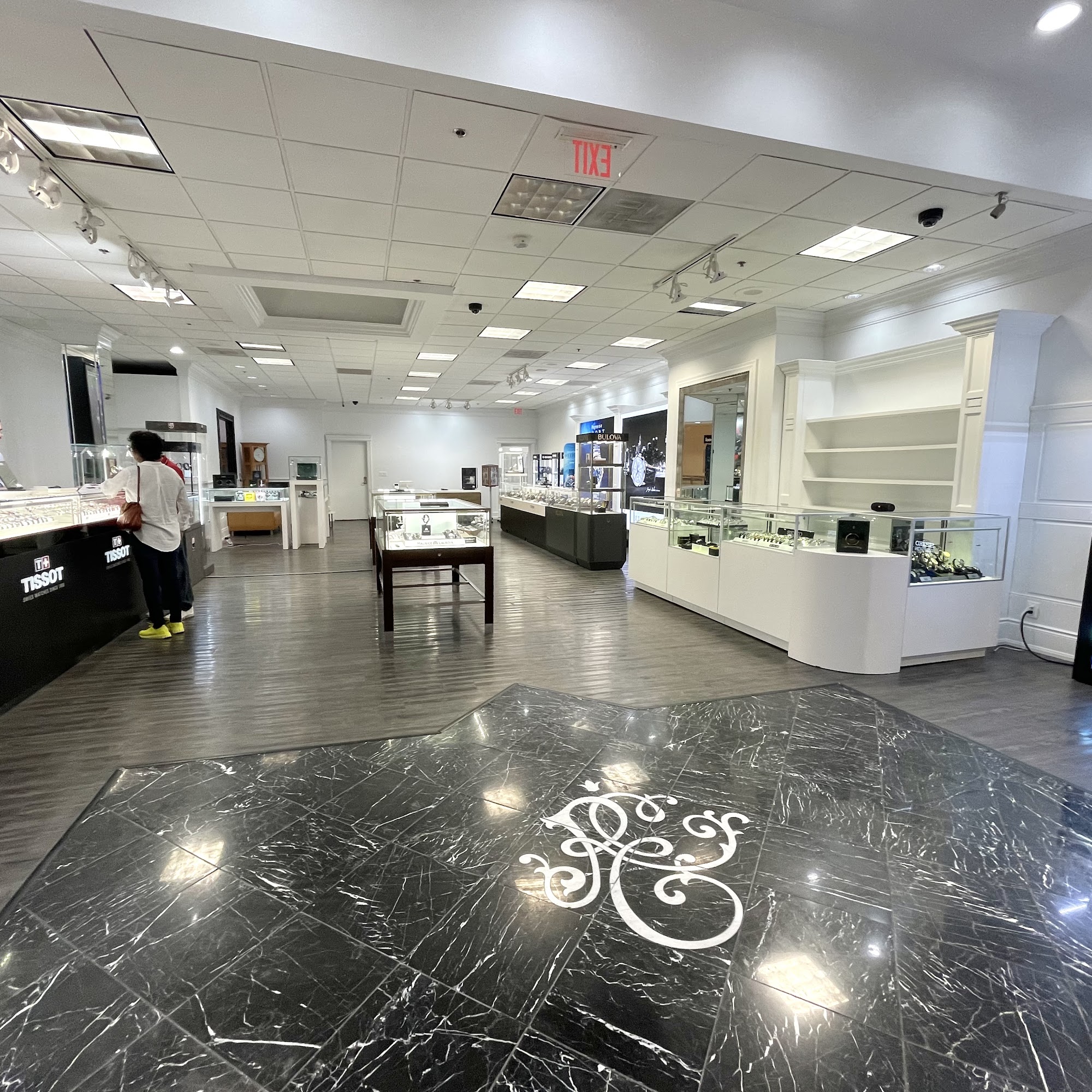 Murad & Co. Tysons