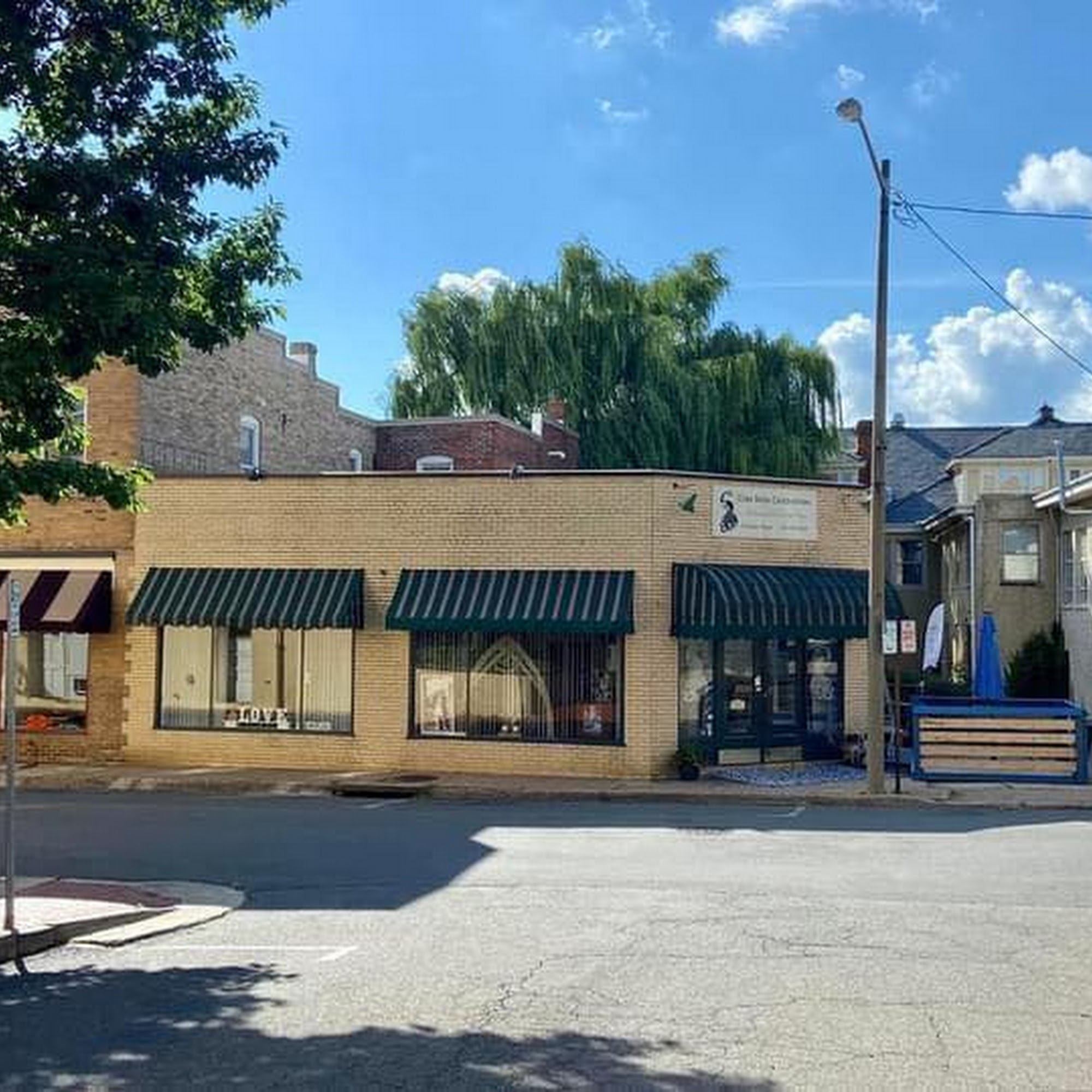 Sweet & Simple Weddings 18 Ashby St, Warrenton Virginia 20186