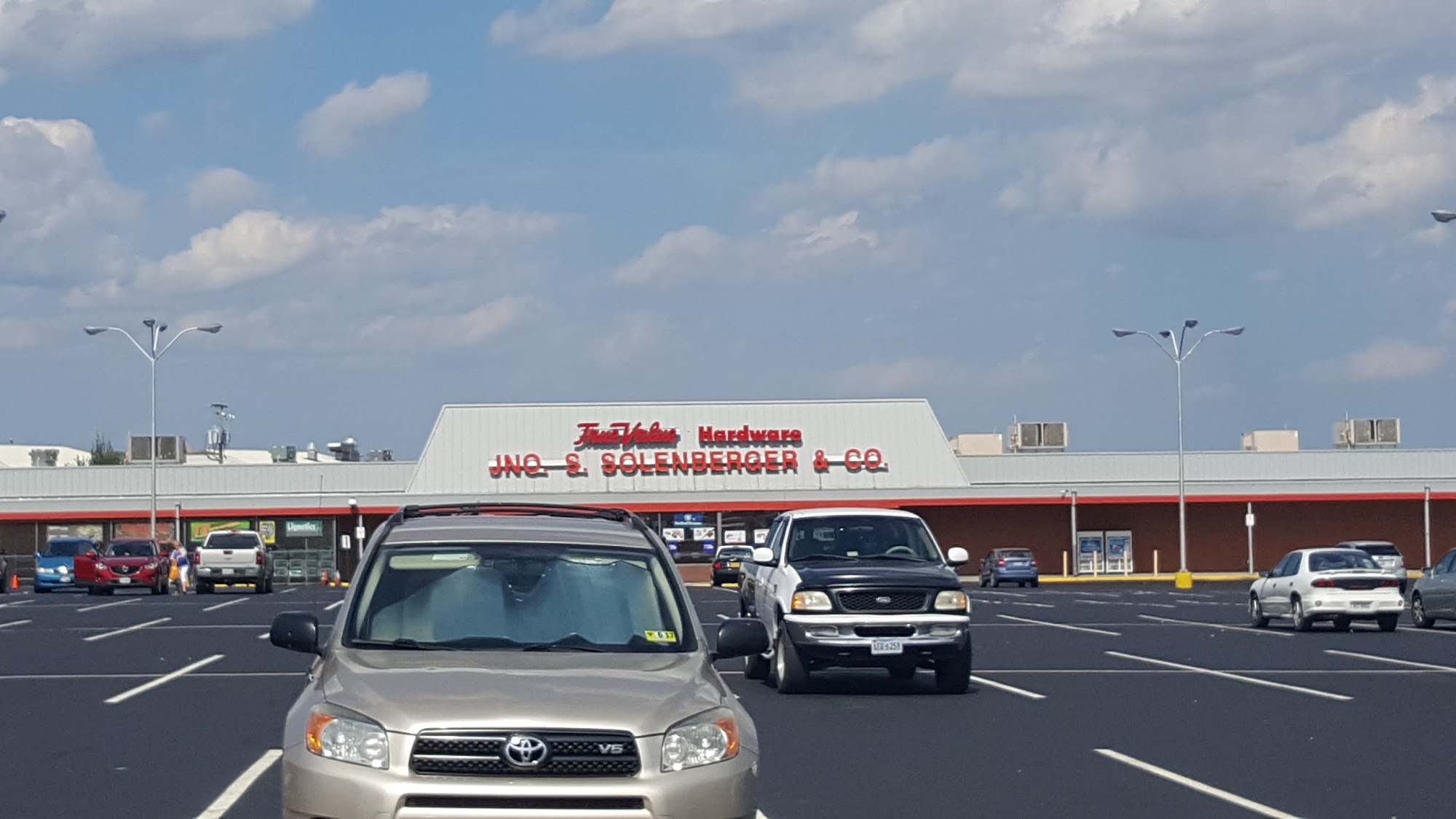 SOLENBERGER'S TRUE VALUE HARDWARE - 832 Berryville Ave, Winchester VA ...
