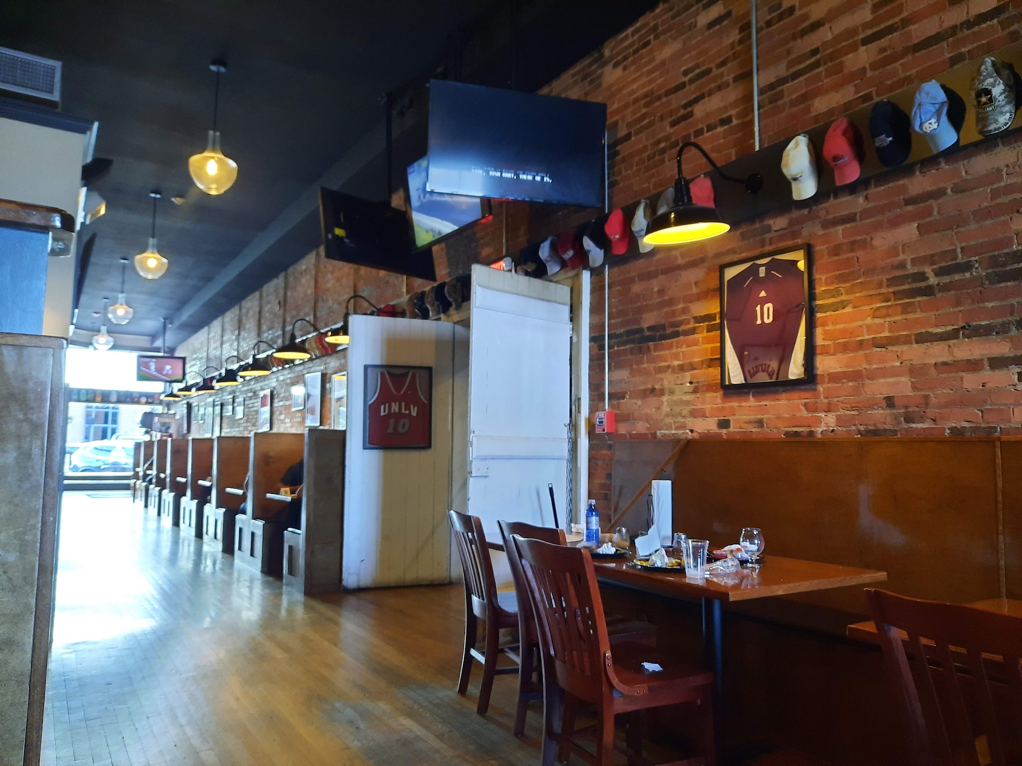 Moon Dog Brick Oven - Wytheville, VA Wytheville