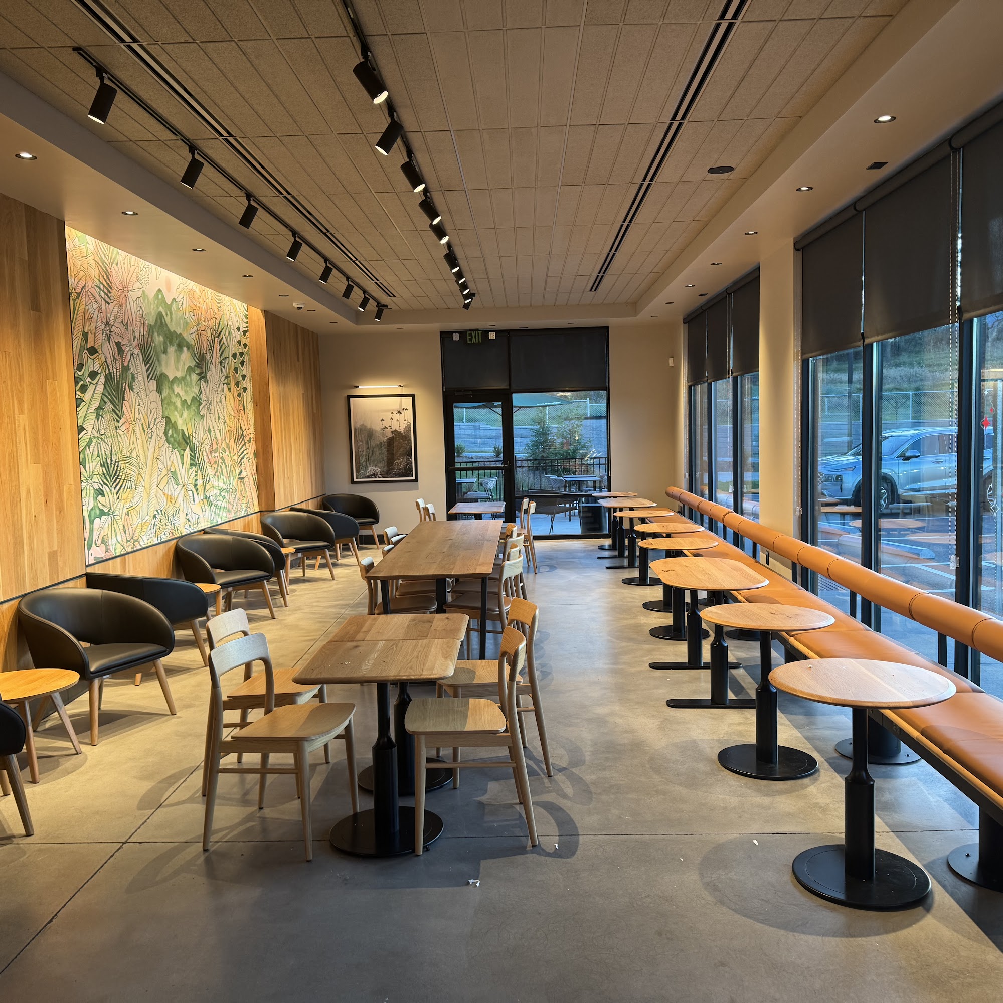 Starbucks 3153 Chapman Rd, Wytheville