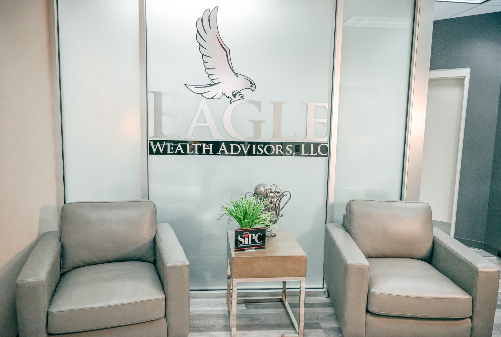 Eagle Wealth Advisors, LLC