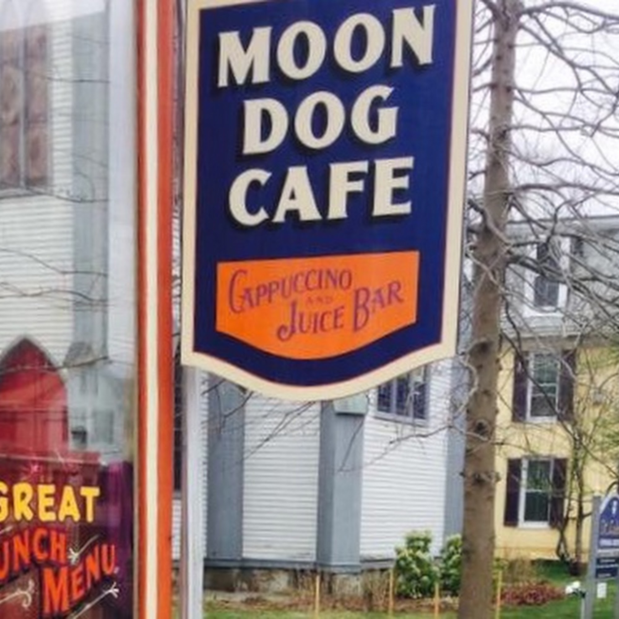 Moon Dog Cafe Bellows Falls