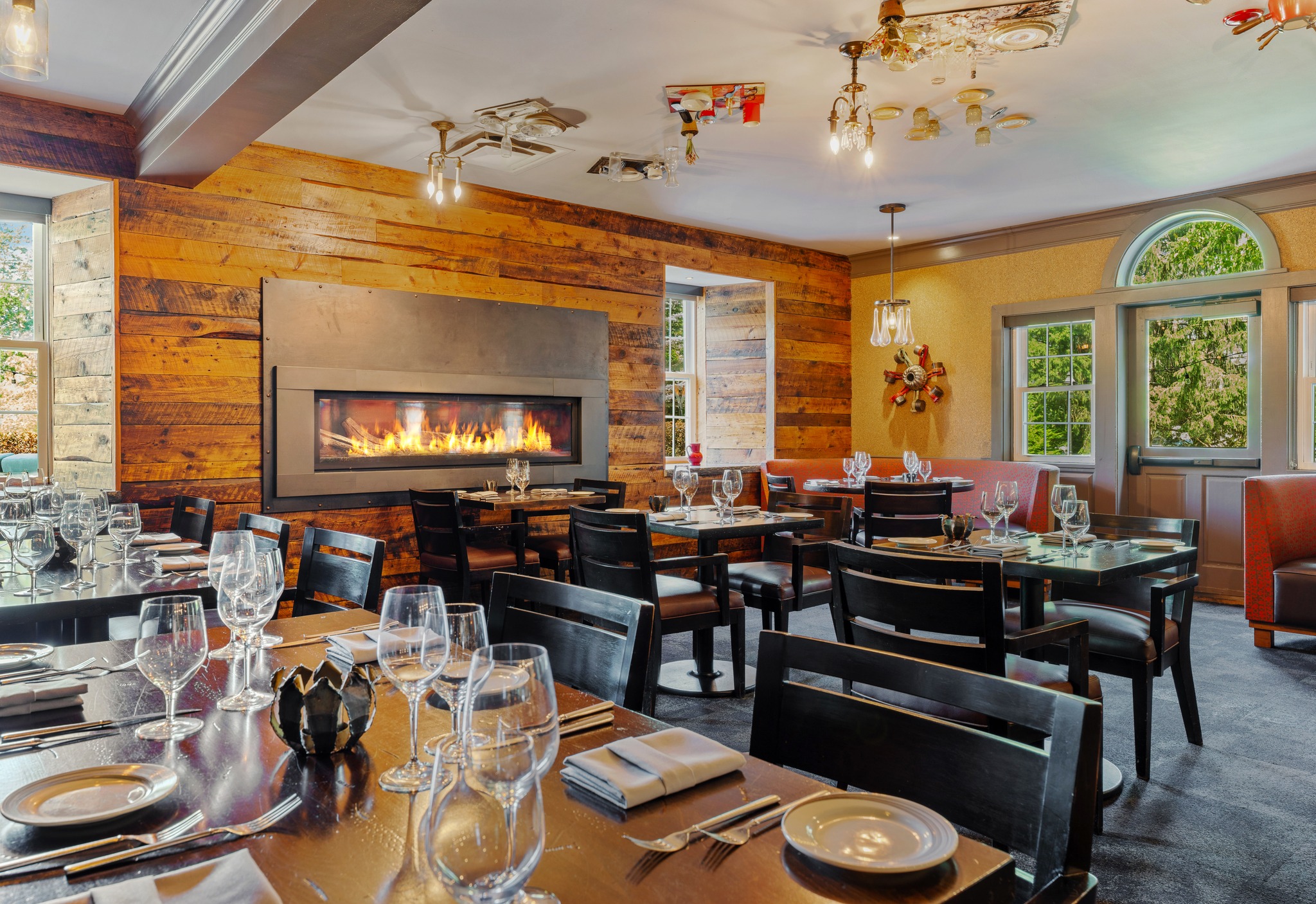 The Tavern Essex Junction