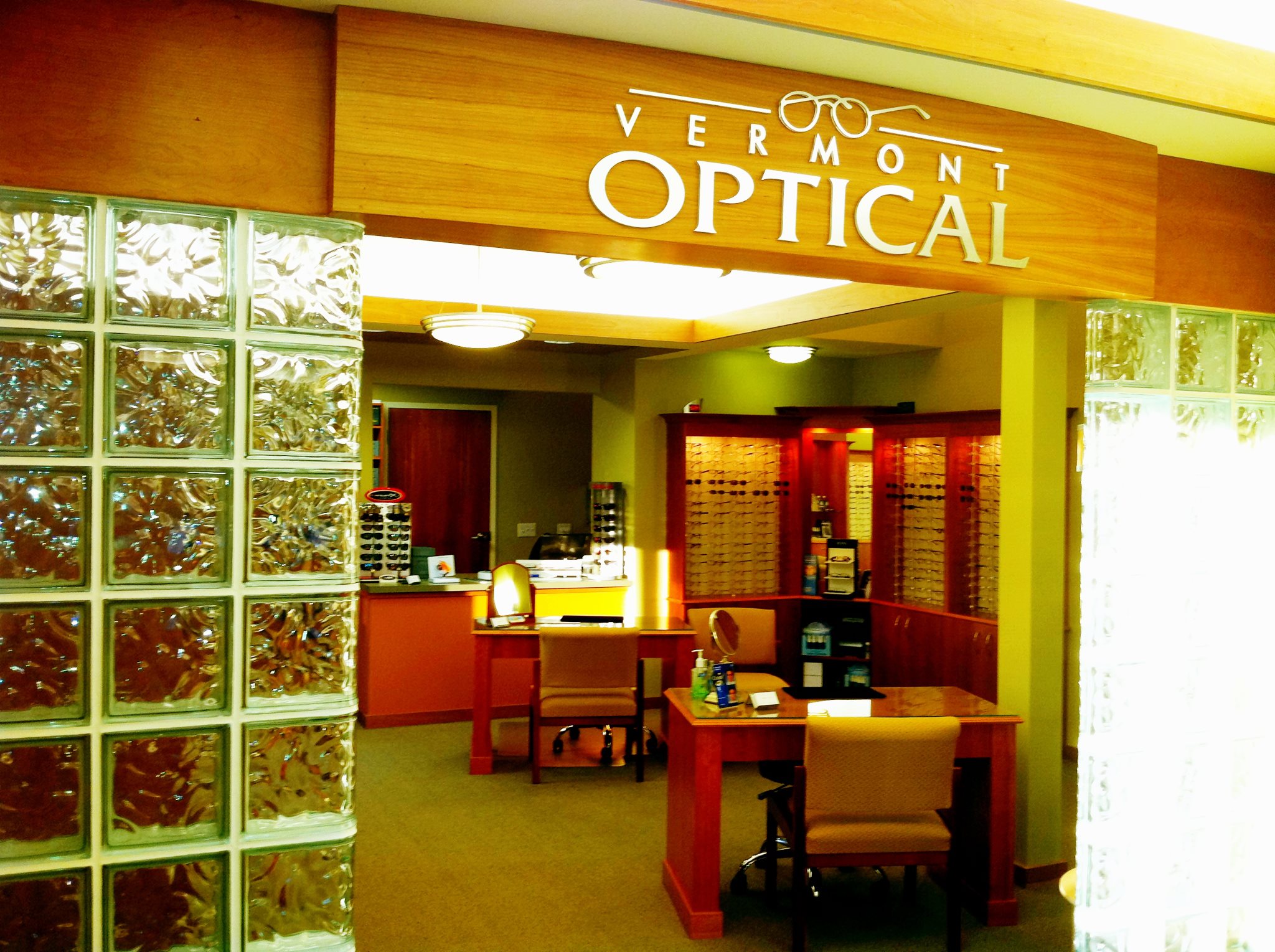 Vermont Optical 69 Allen St STE 15, Rutland Vermont 05701