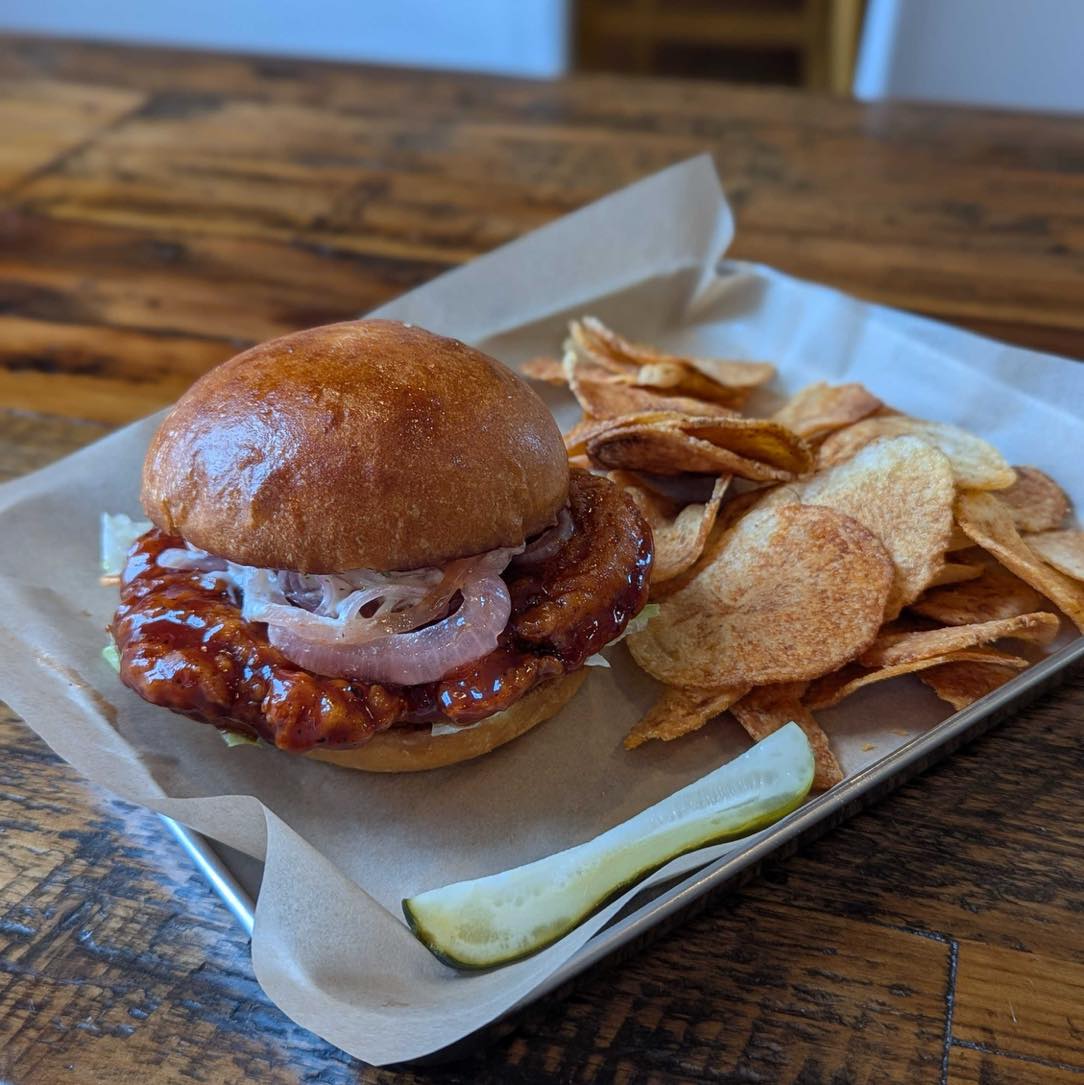 Folino's Pizza, Shelburne Shelburne