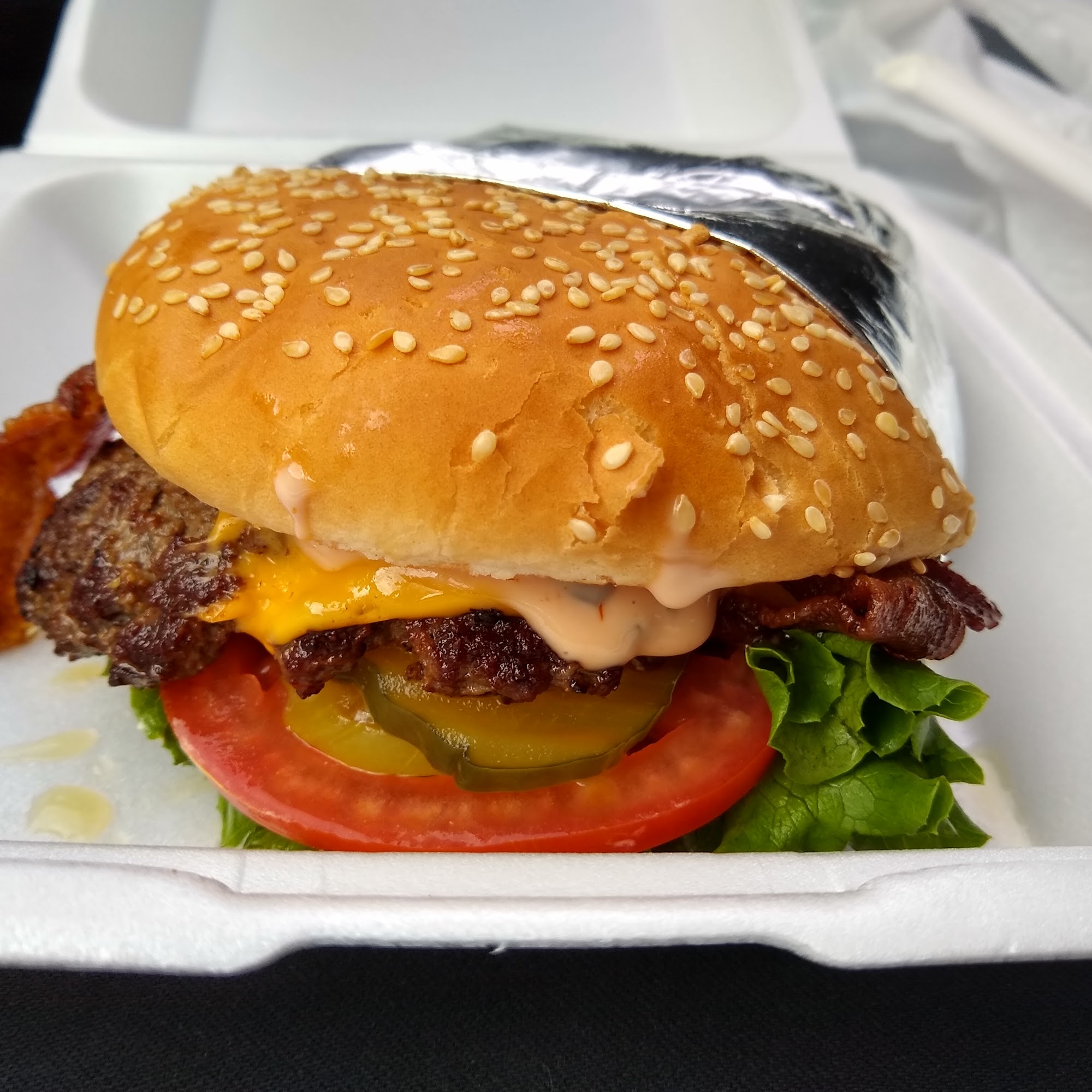 Nutty's Junkyard Grill Arlington