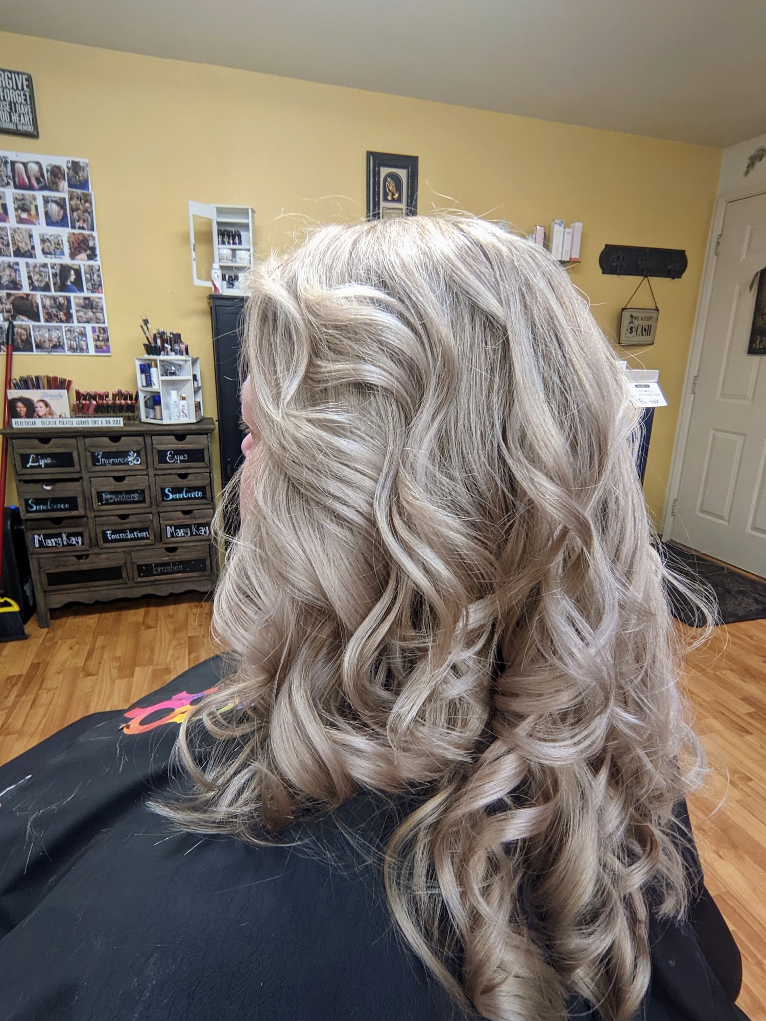 Salon Daidree 3426 177th Pl NE, Arlington Washington 98223