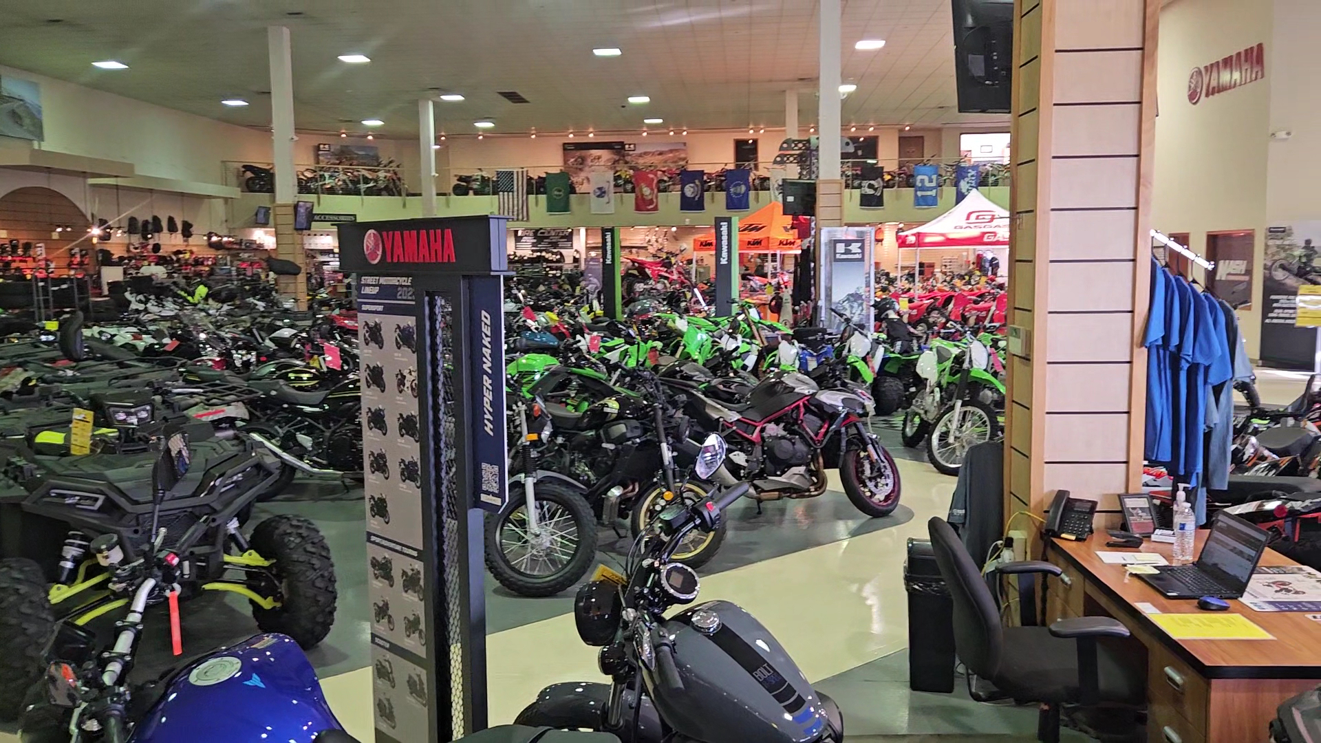 Nash Powersports Auburn 1611 W Valley Hwy S, Auburn, WA 98001