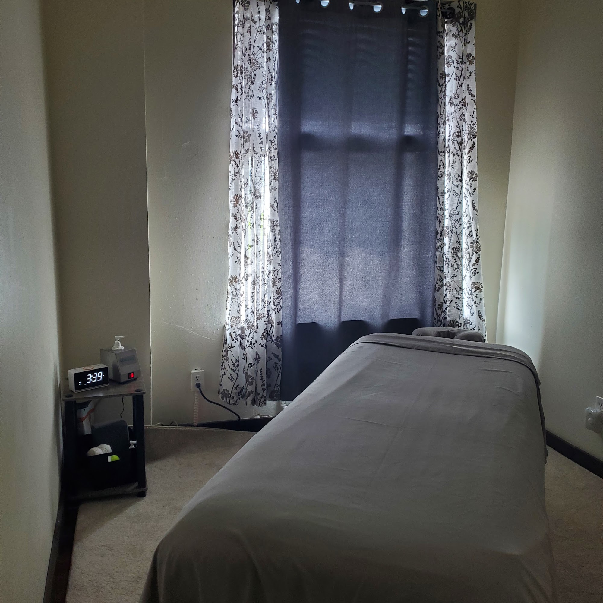 Authentic Life Massage and Coaching 1155 N State St STE 617, Bellingham Washington 98225