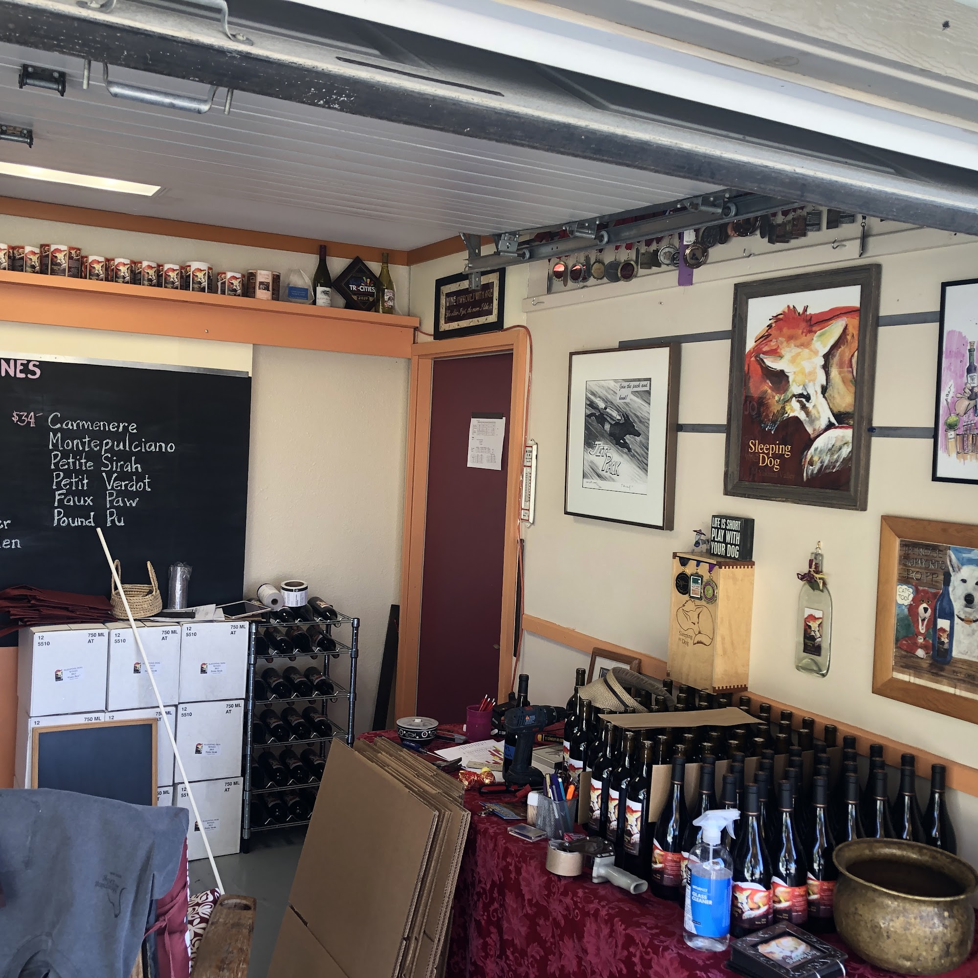 Sleeping Dog Wines Benton City