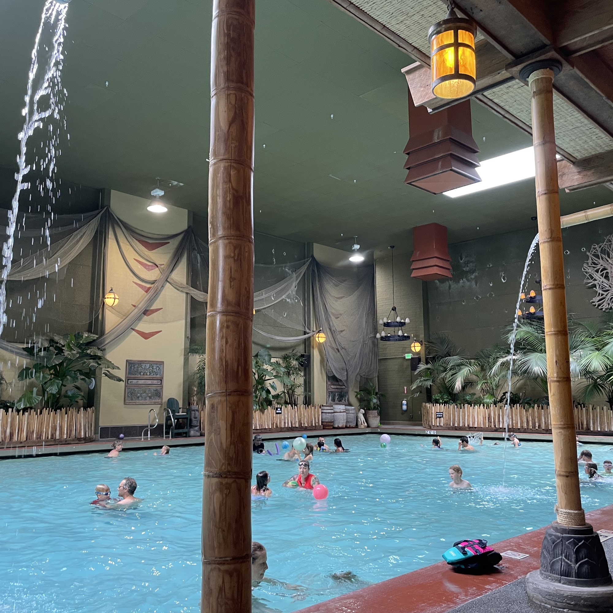 McMenamins North Shore Lagoon Swimming Pool Bothell