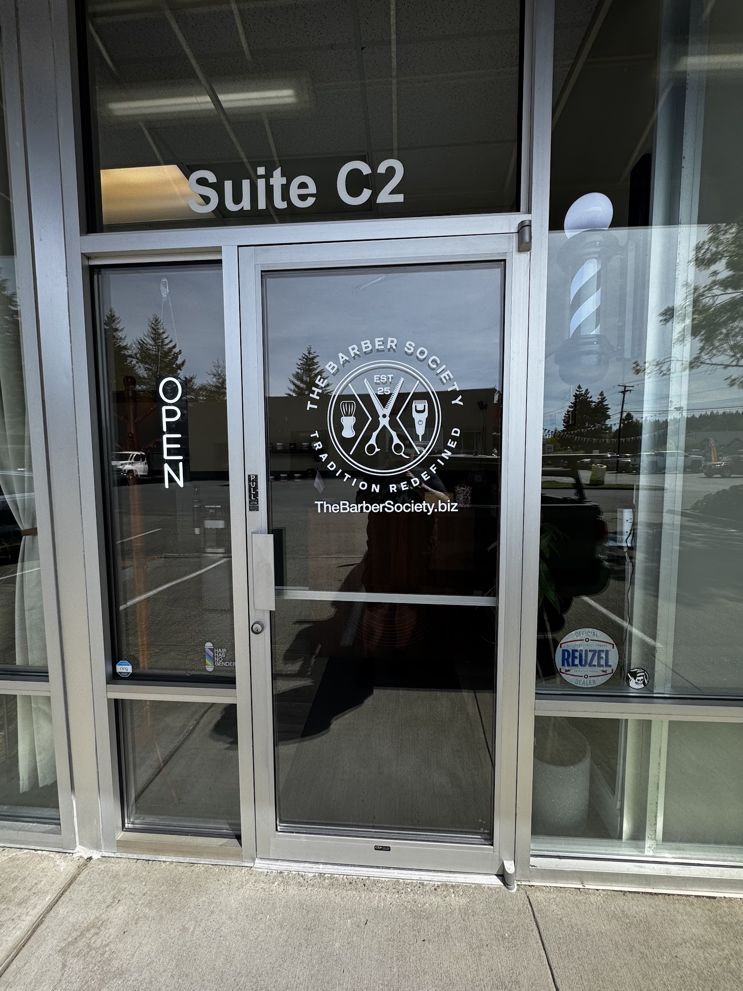 The Barber Society 5971 WA-303 Suite C2, Bremerton Washington 98311