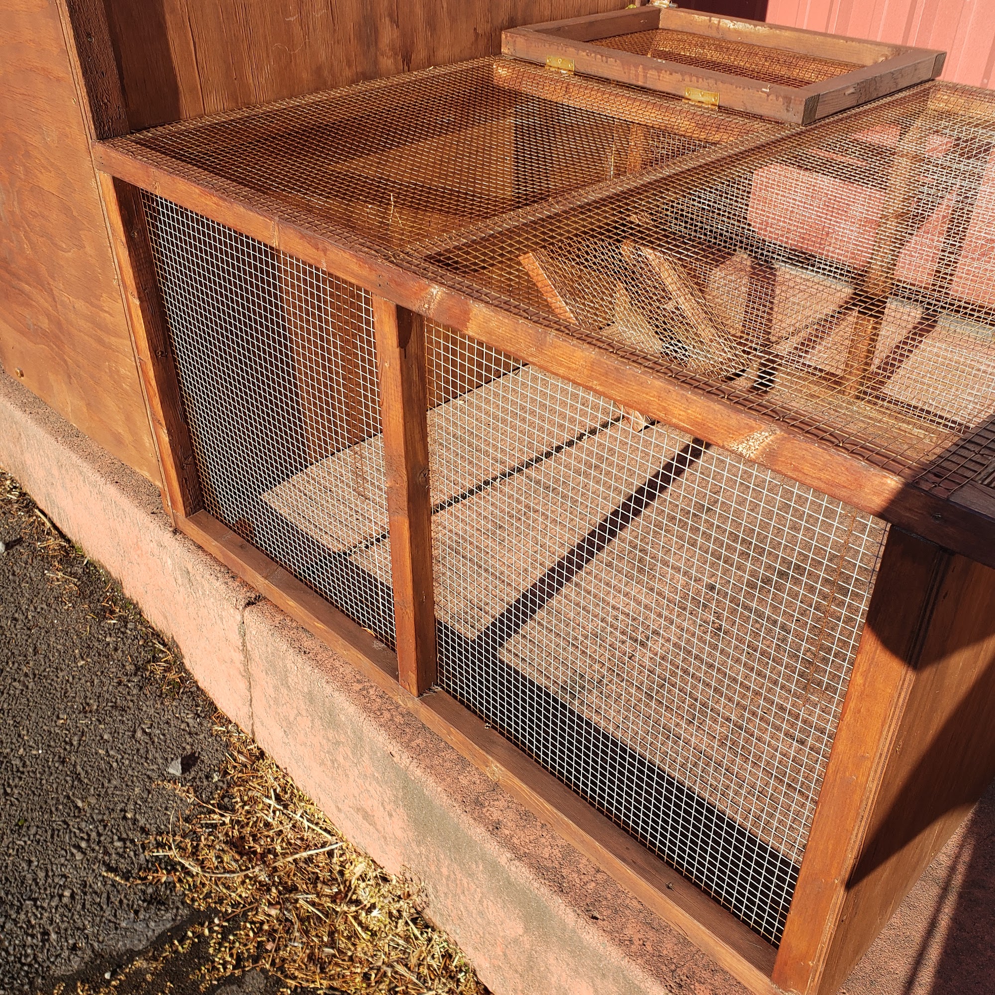 LJC Feed-Pet & Farm Supply Camas