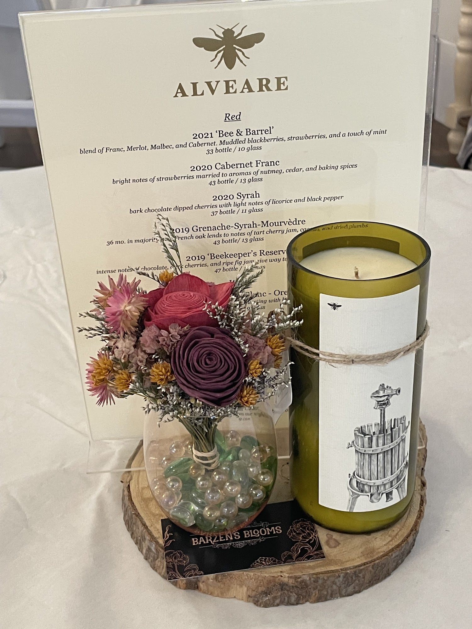 Alveare Winery Carnation
