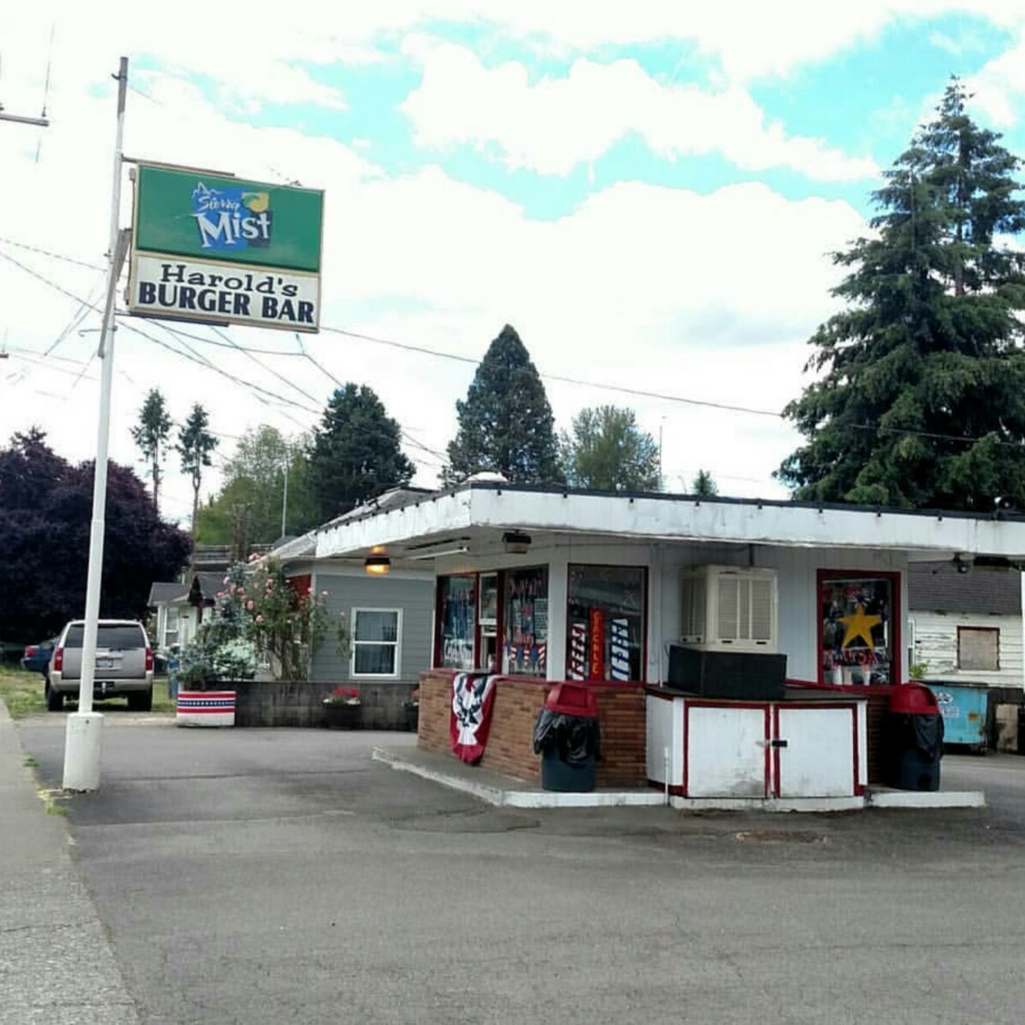 Harold's Burger Bar Centralia