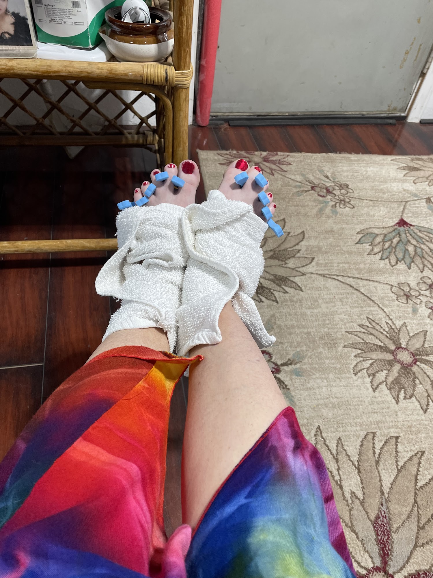 Fe's Nails & gift Shop