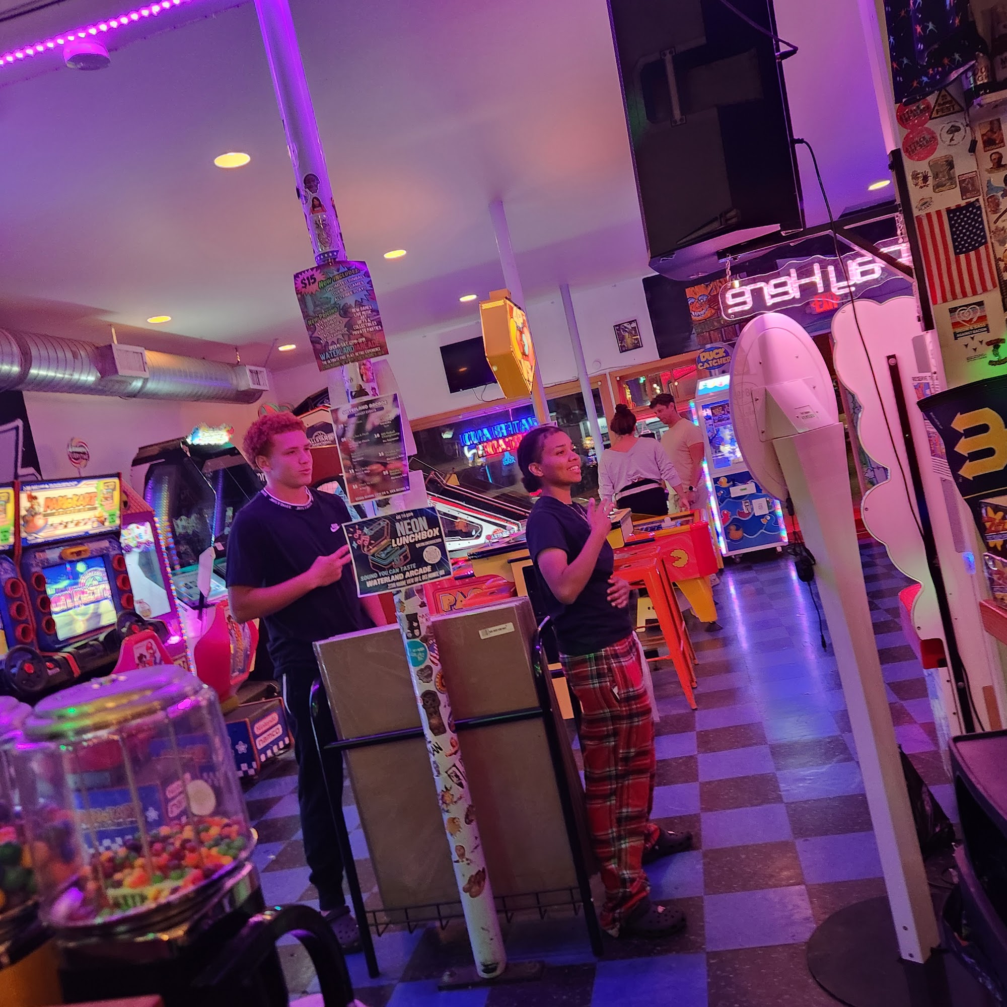 Waterland Arcade Menu