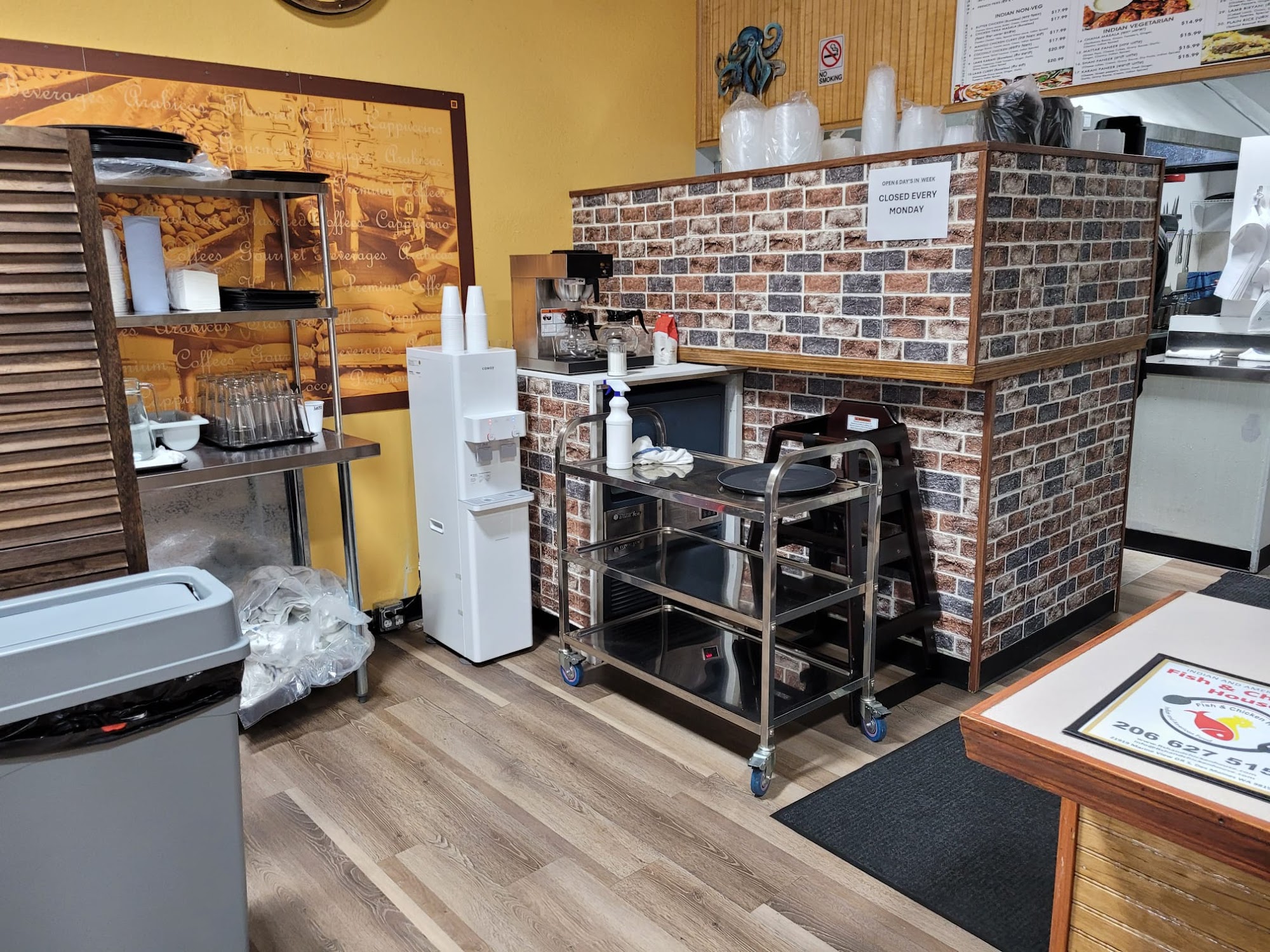 Fish and Chicken House; Indian & American Food Des Moines