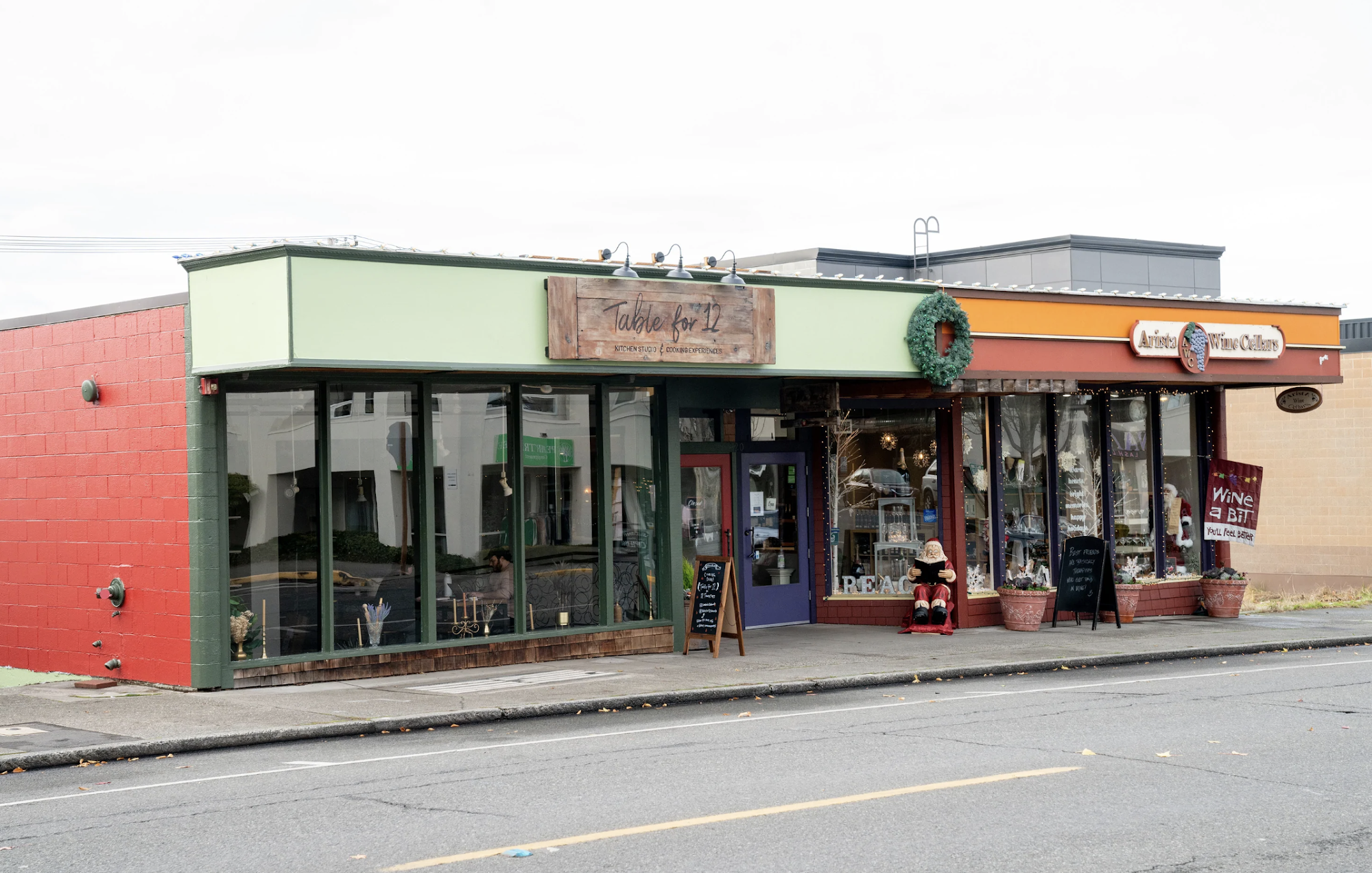 Table for 12 Edmonds