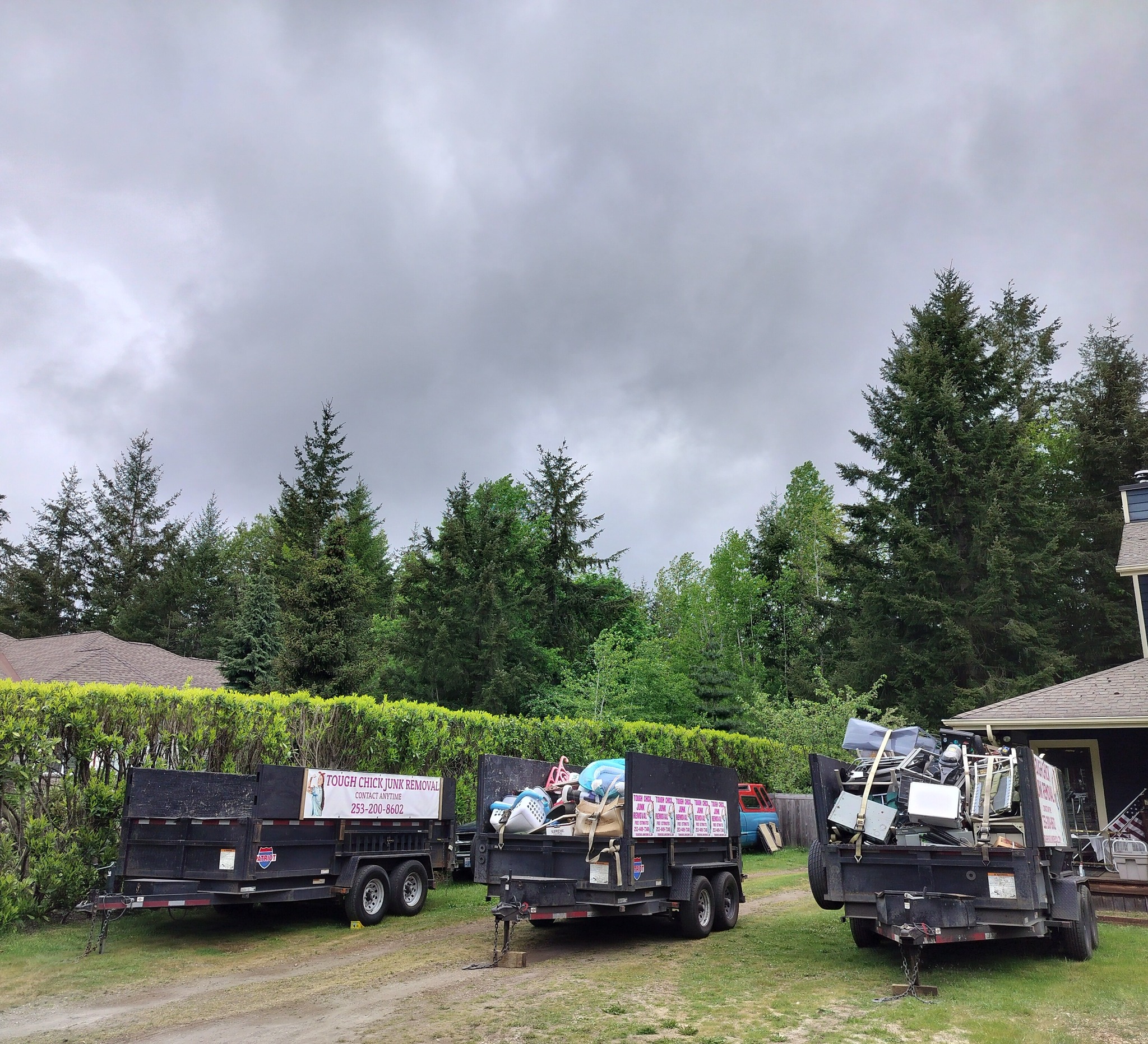 Tough Chick Junk Removal