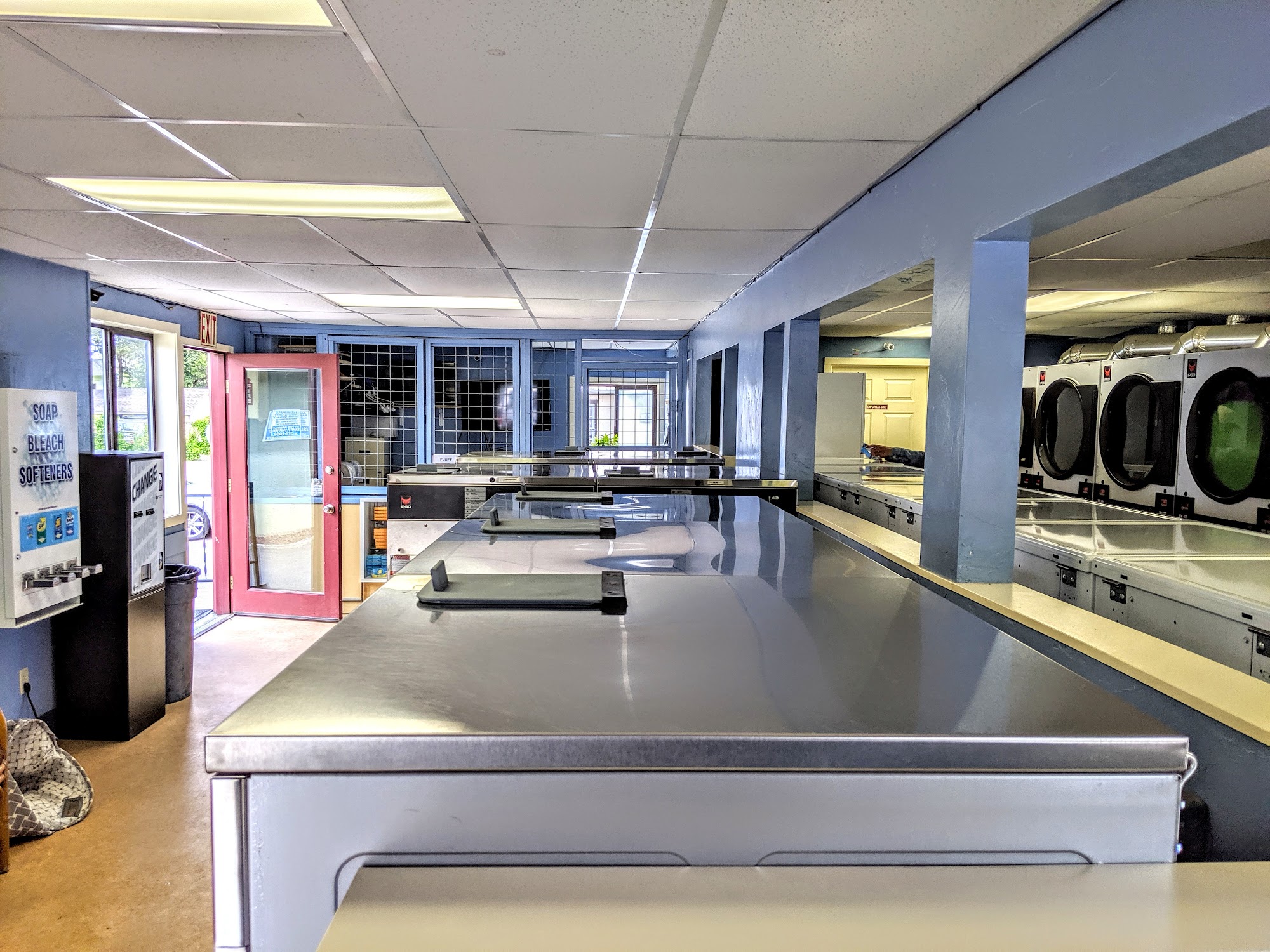 Downtown Laundry Friday Harbor