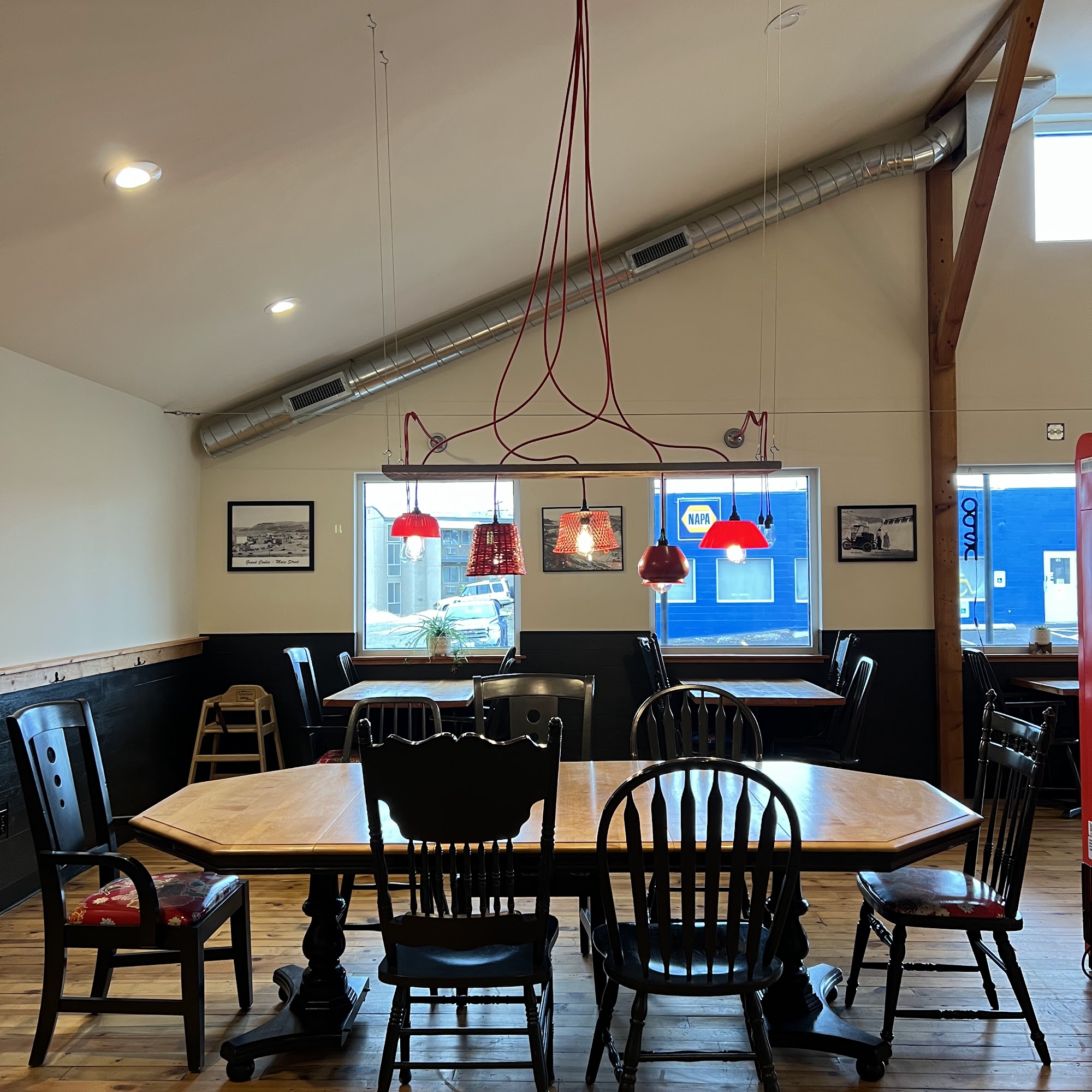 Voltage Coffee House Grand Coulee