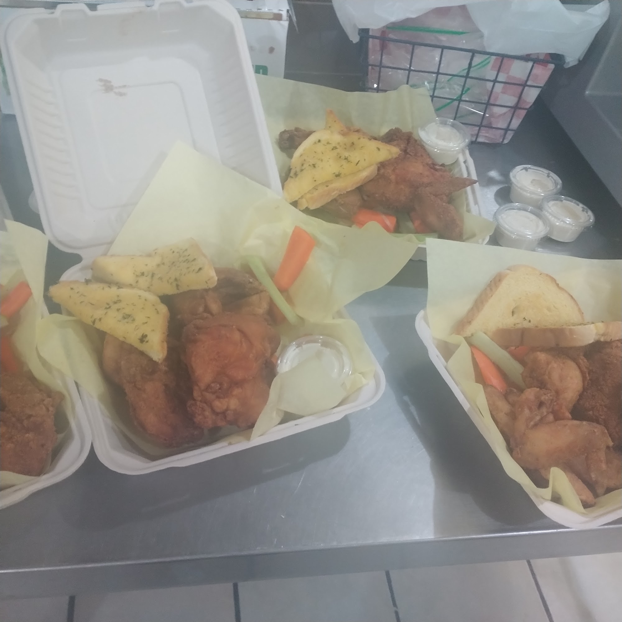 3 Cities Sports Bar 900 W Columbia Dr, Kennewick