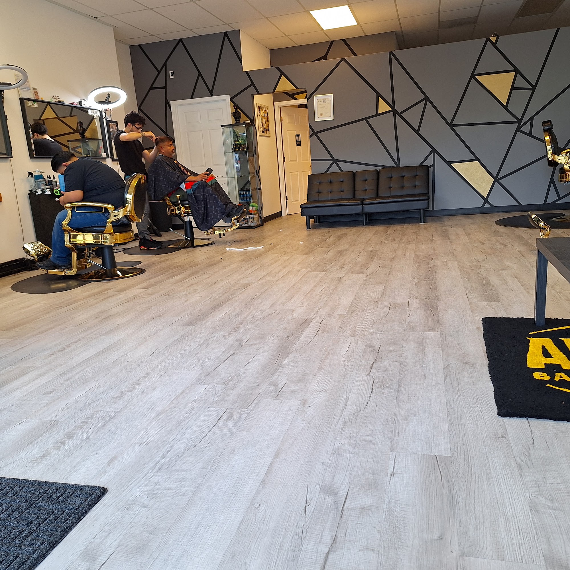 Apex barbershop 24228 104th Ave SE, Kent Washington 98030
