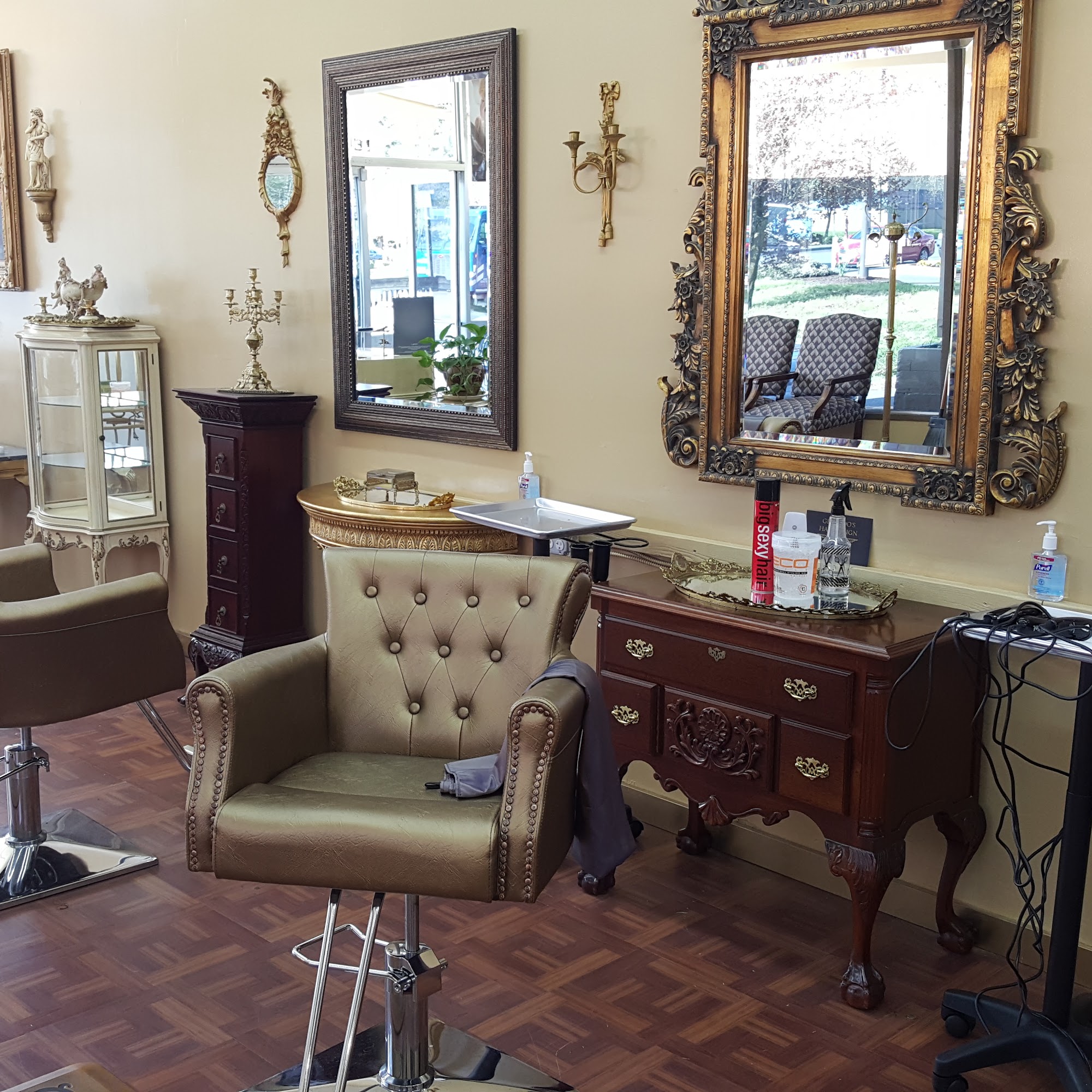 MALLEYA'S BEAUTY SALON 431 E Smith St, Kent Washington 98030