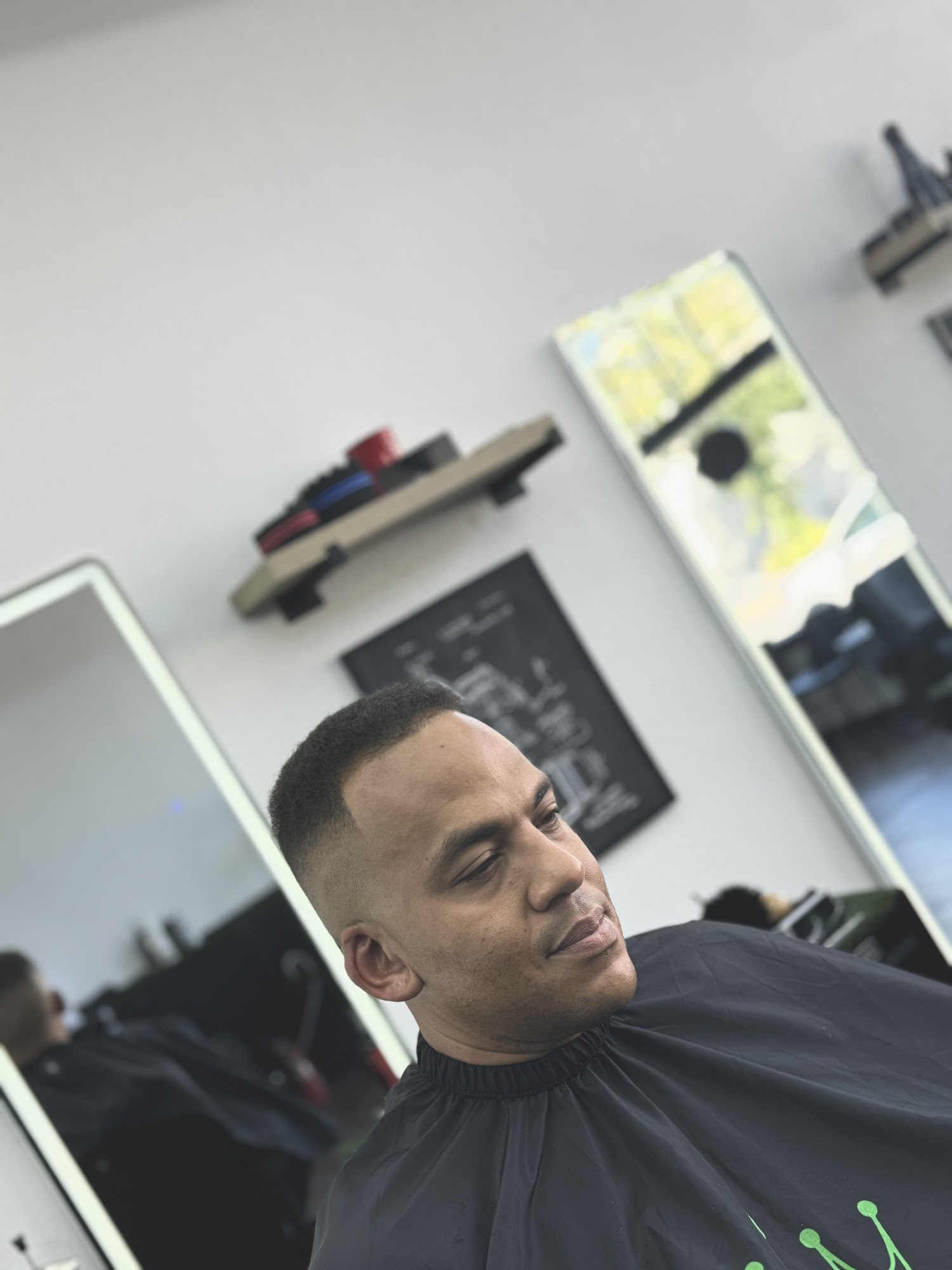 Kirkland barber Luan