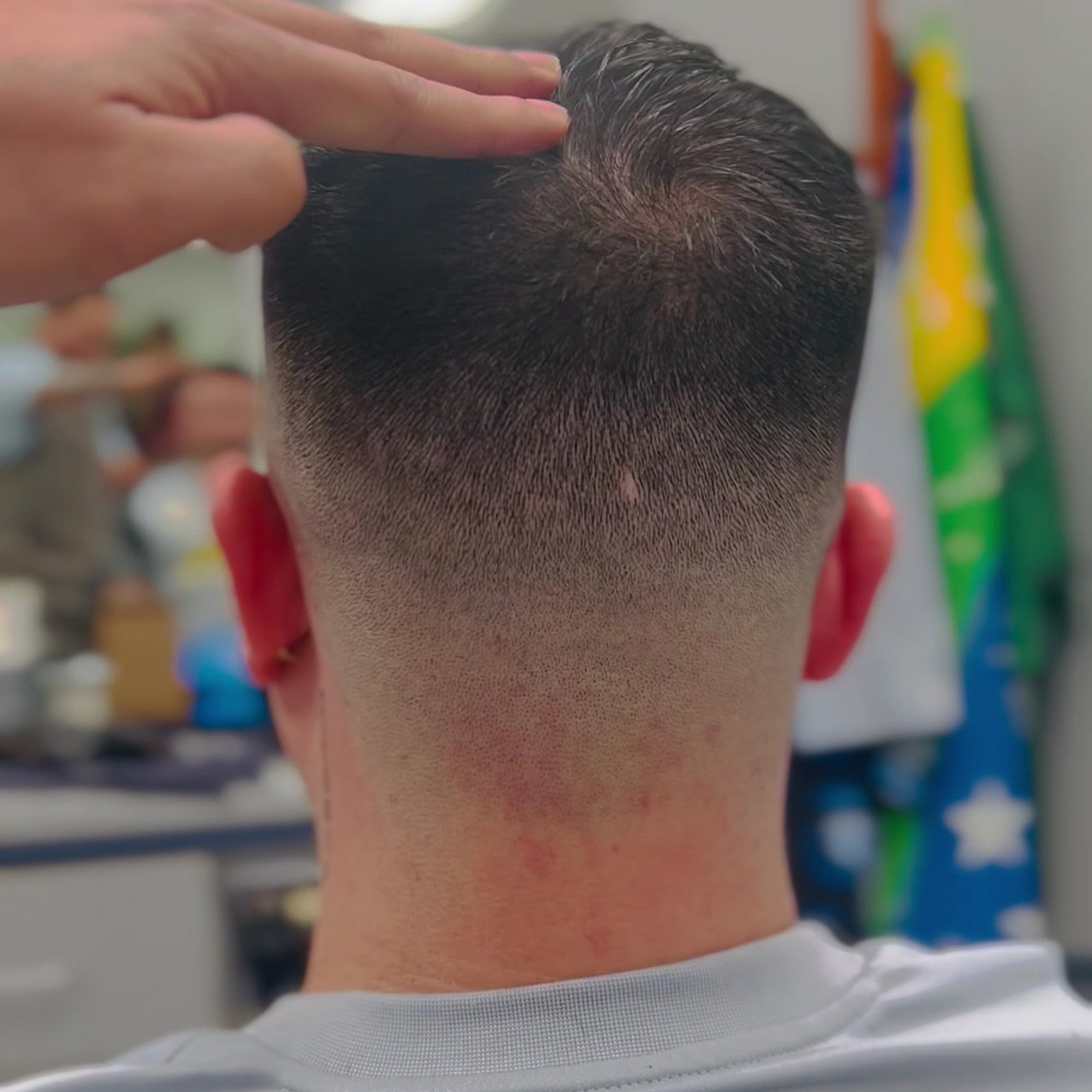 Khanh barber( savvy salon) 12087 124th Ave NE, Kirkland Washington 98034