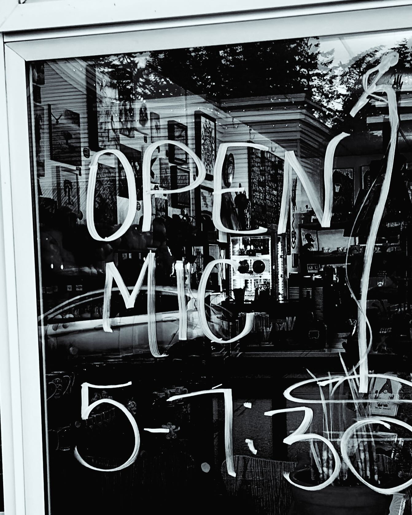 Raven's Cup Coffee & Art Gallery La Conner