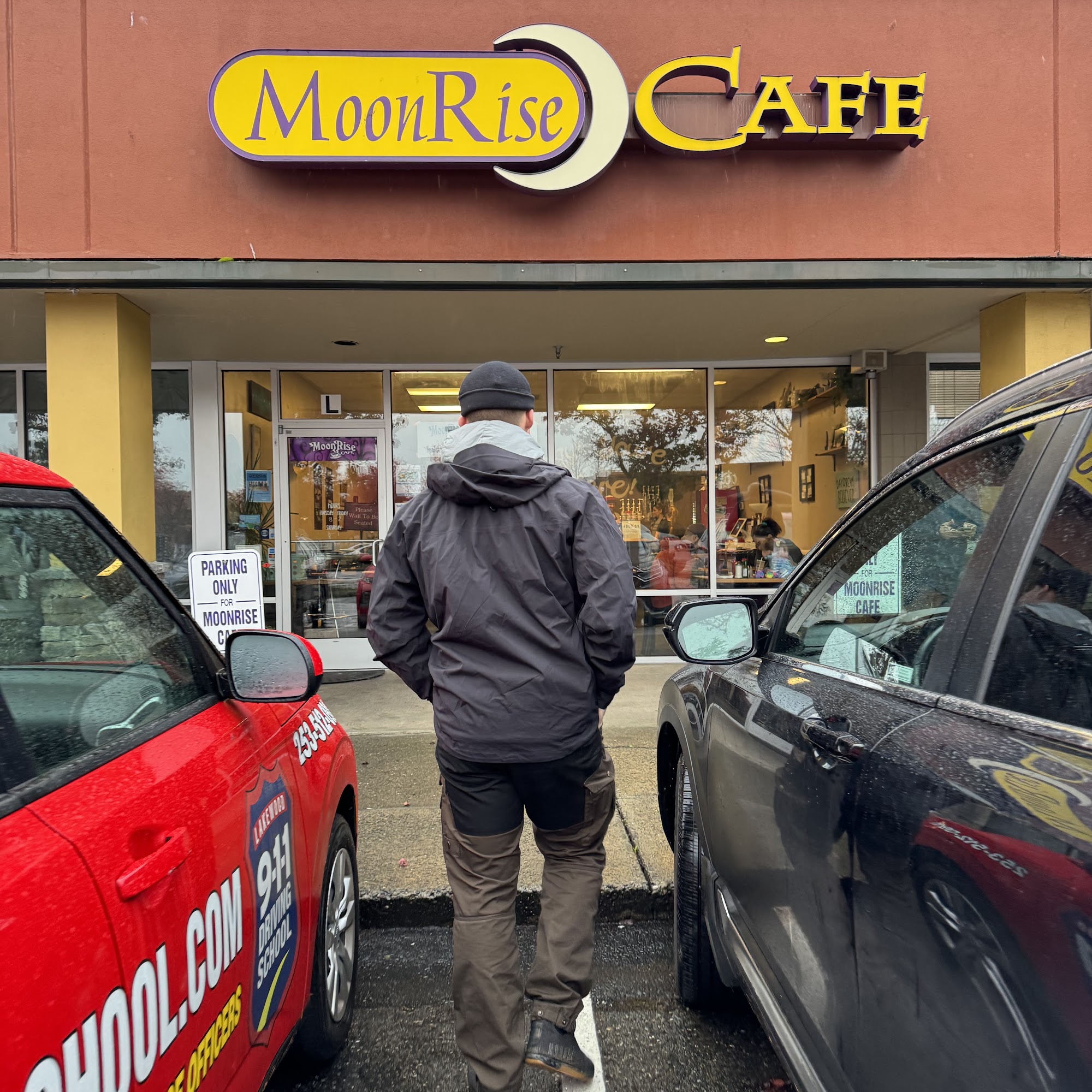 Moon Rise Cafe Lakewood