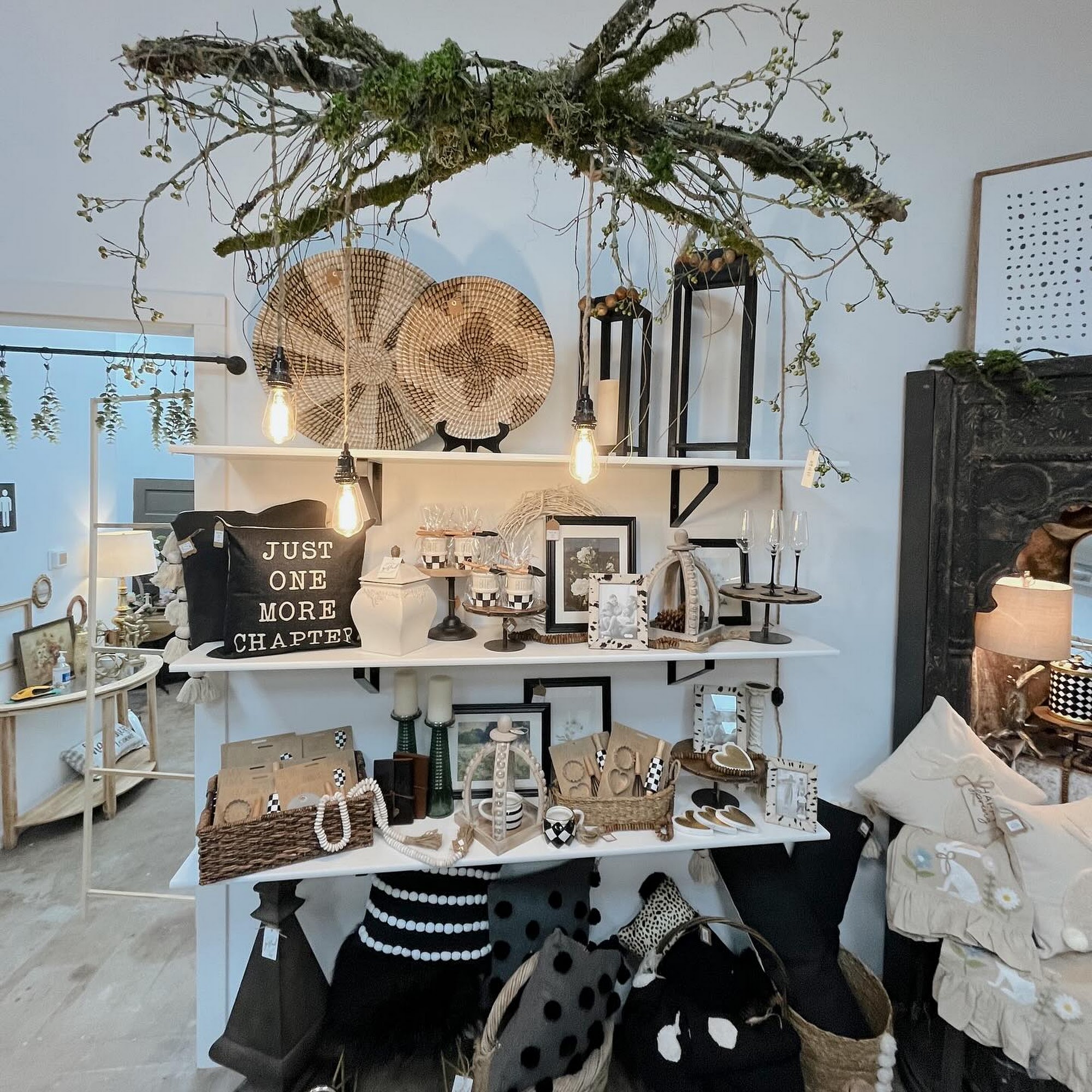 Gifted: Home Decor, Gifts & More Longview