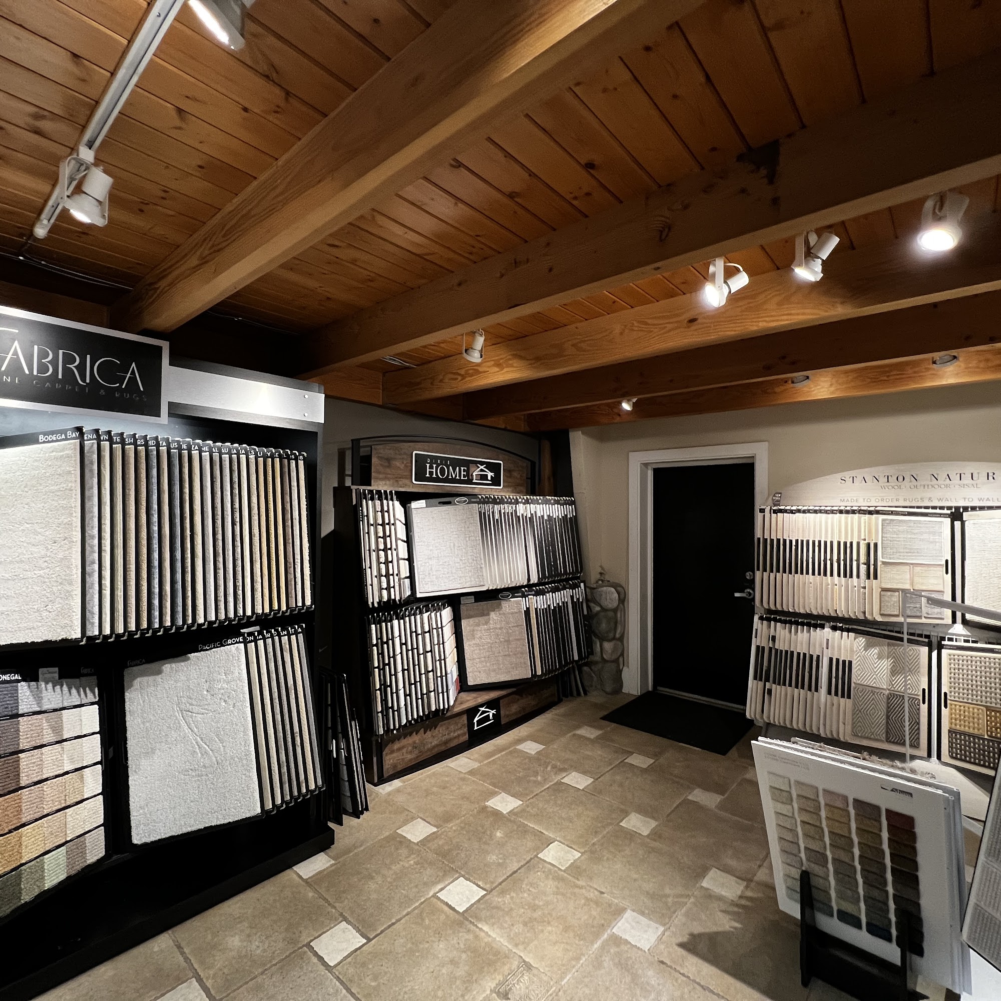 Lynden Interiors 2017 Front St, Lynden Washington 98264