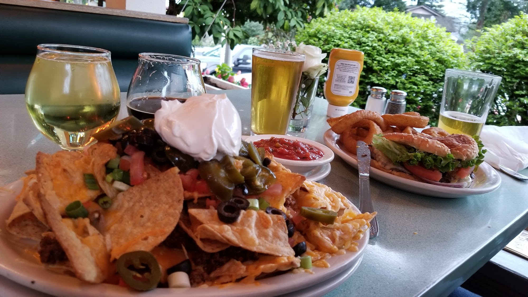 Roanoke Inn Mercer Island