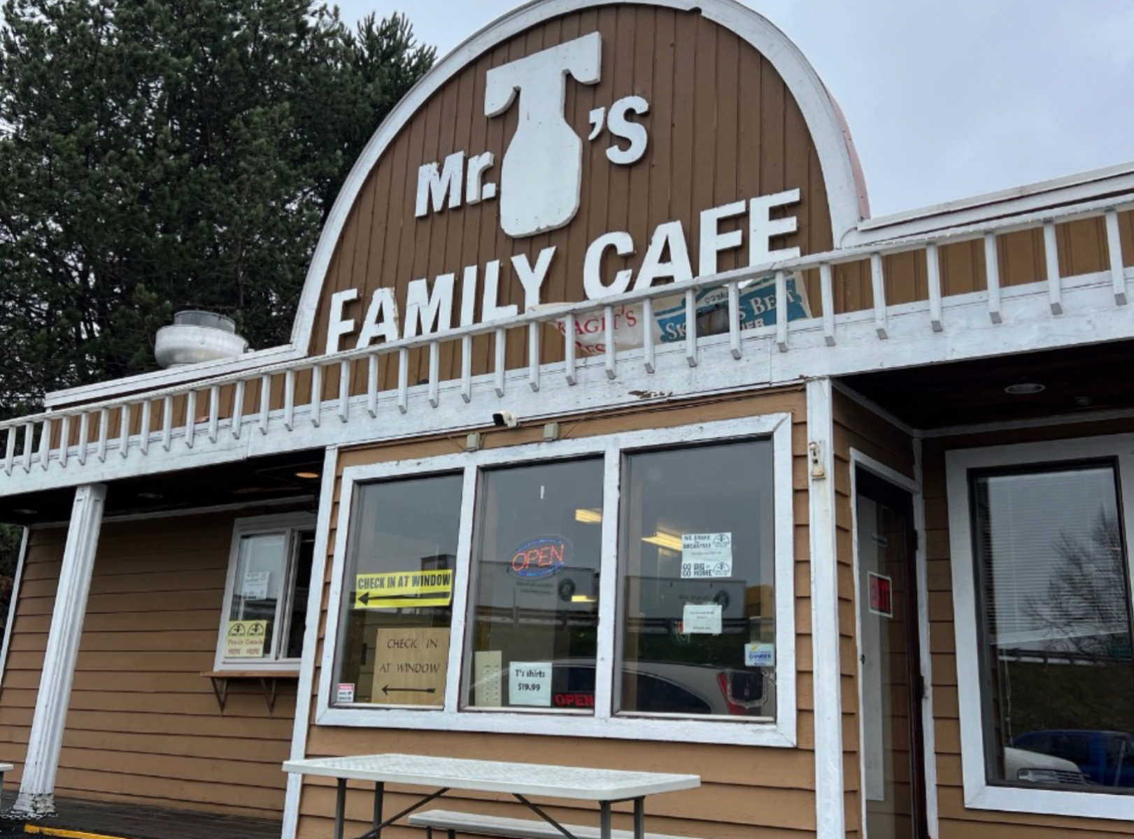 Mr T's Family Cafe Mount Vernon