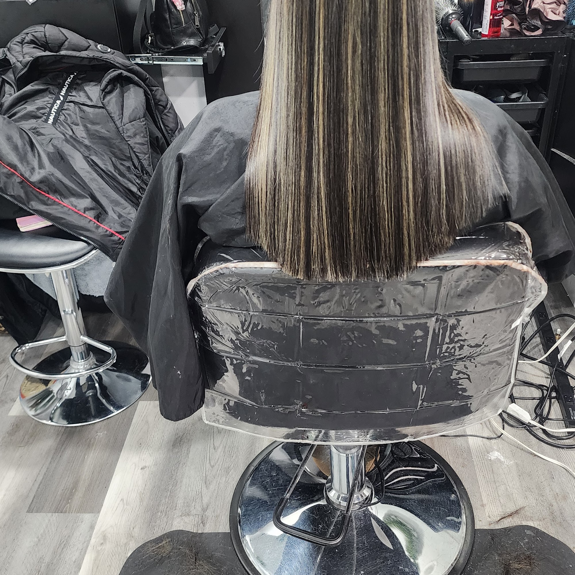 GENESIS BEAUTY SALON