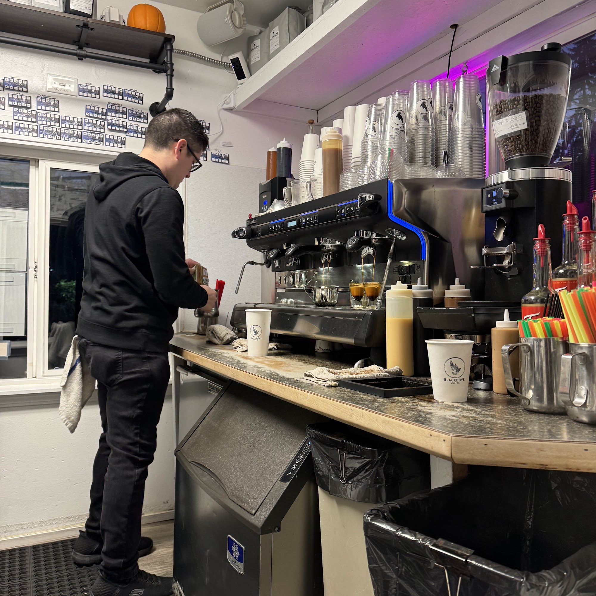 Blackdove Coffee Mukilteo